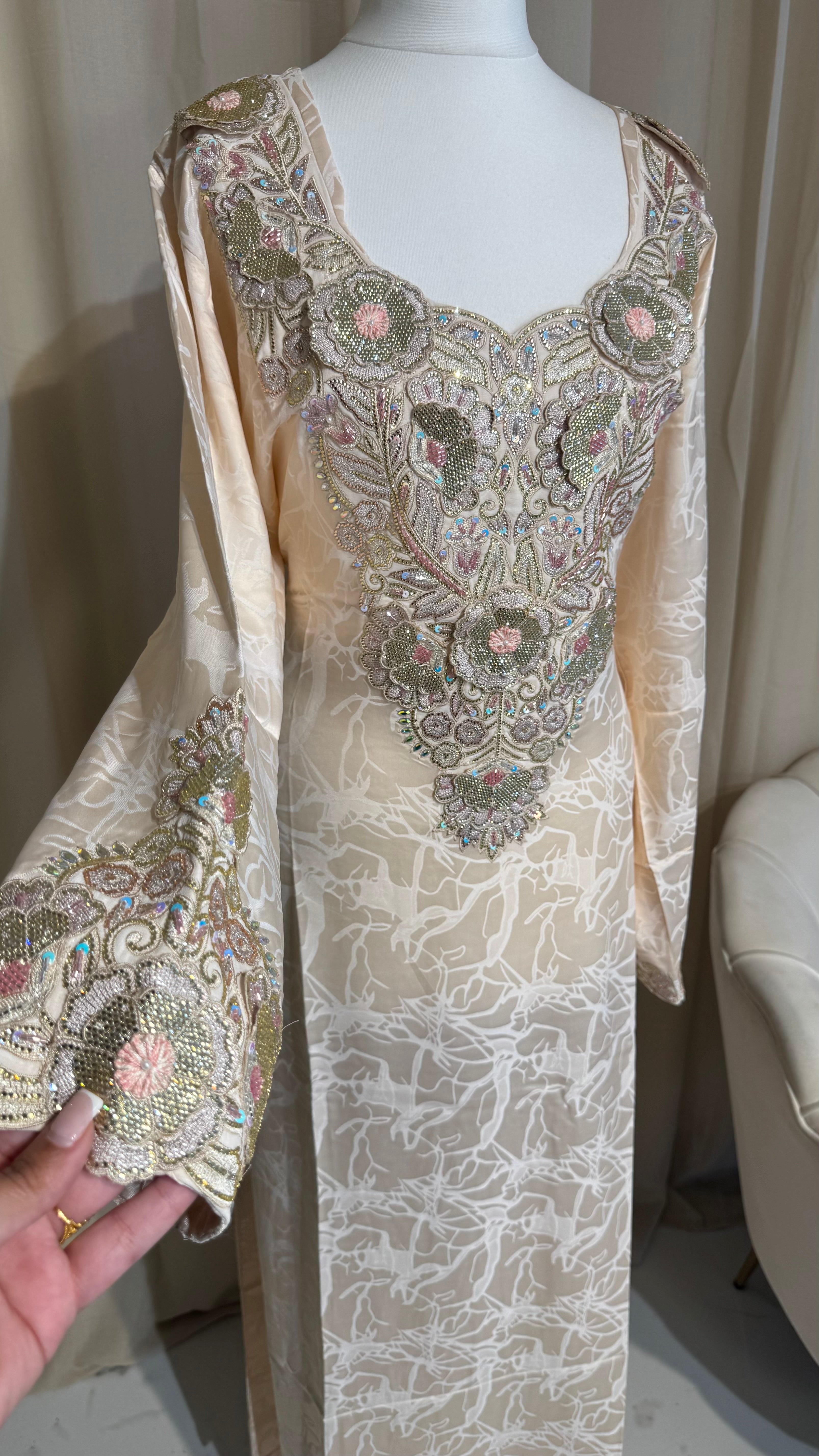 VIP Light Pink 3D Makhawer