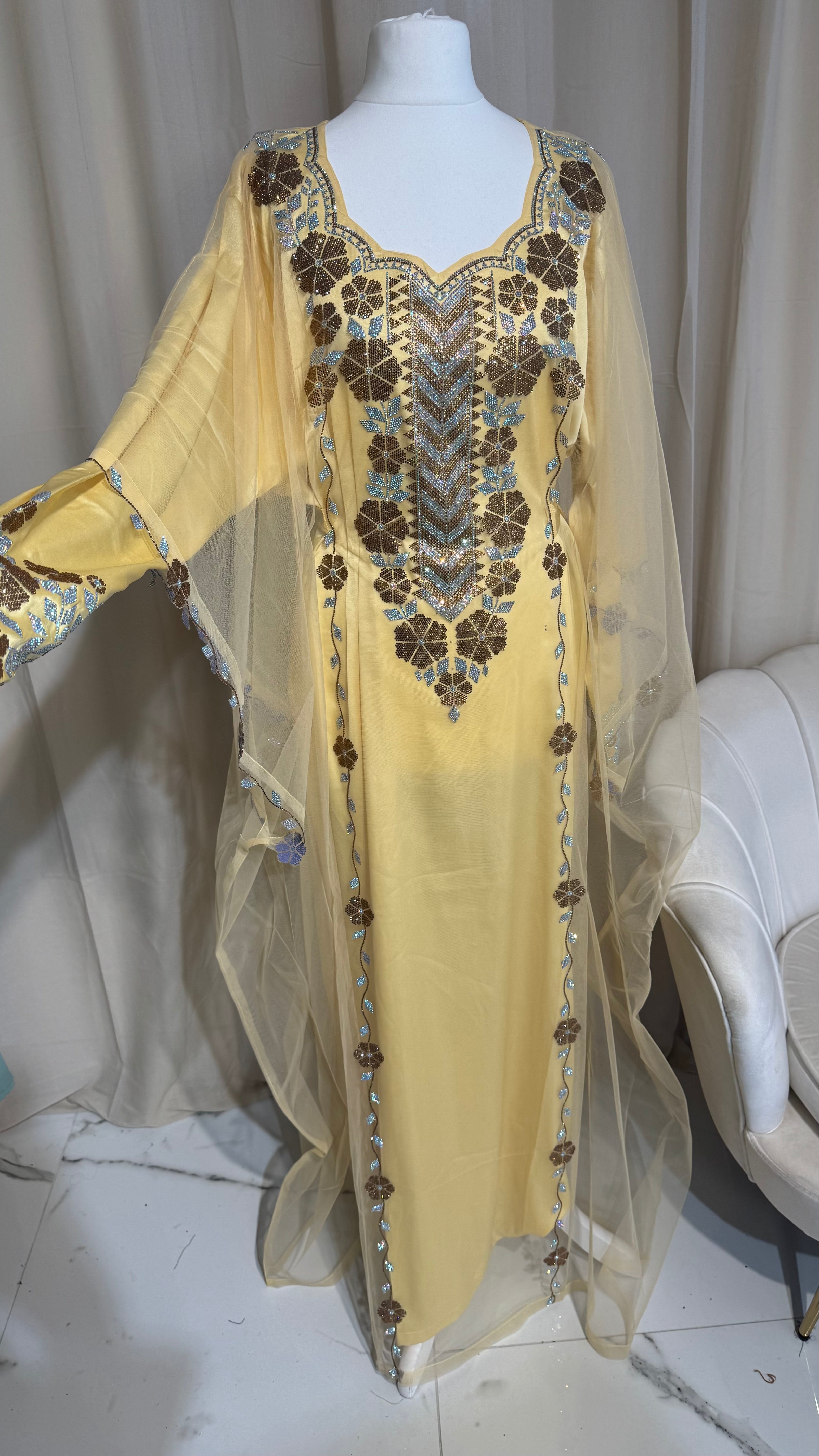 Yellow/Gold Emirati Thobe
