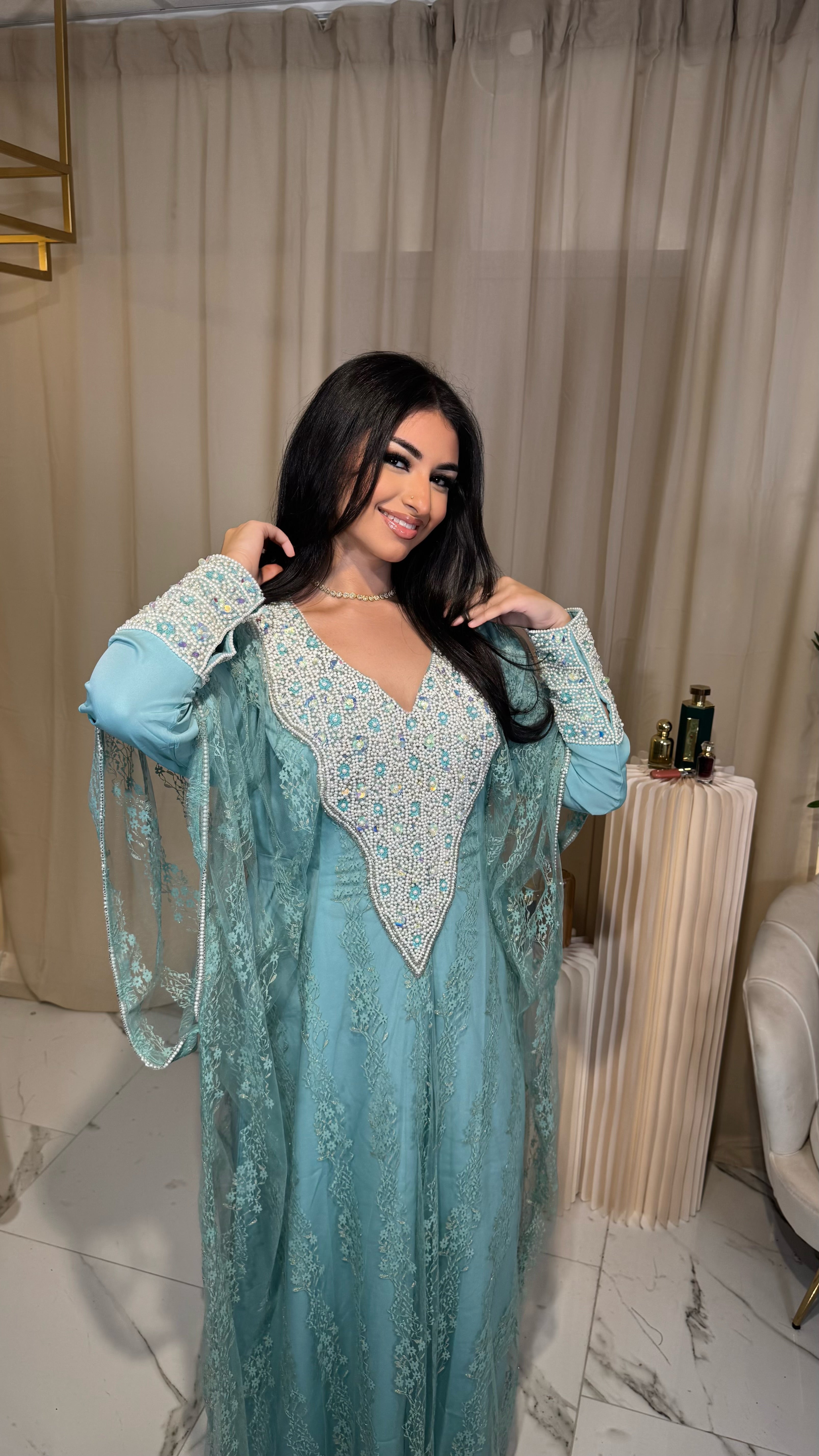 Turquoise Lace Emirati Thobe