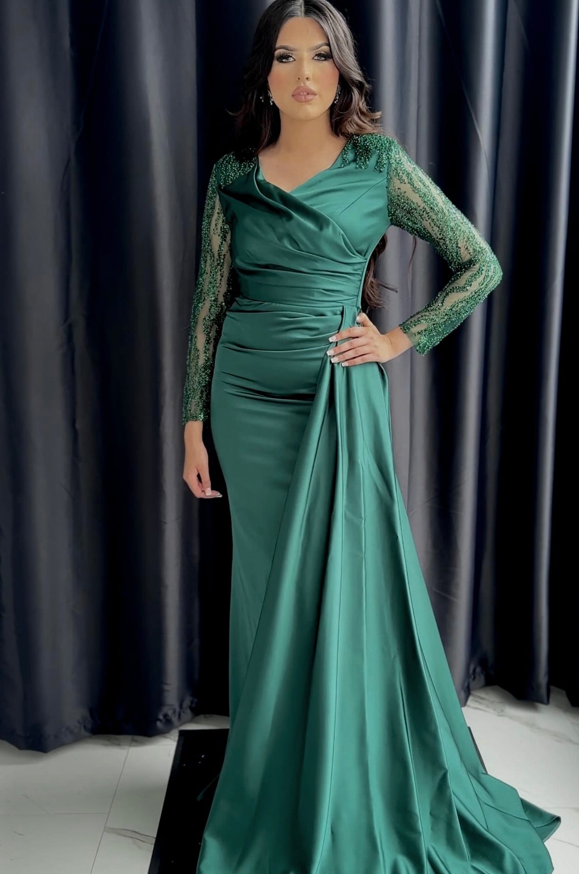 sachin and babi light blue dress Pinup Art Size M Emerald Green Satin Maxi Dress Back Tie Long Sleeve main image 1