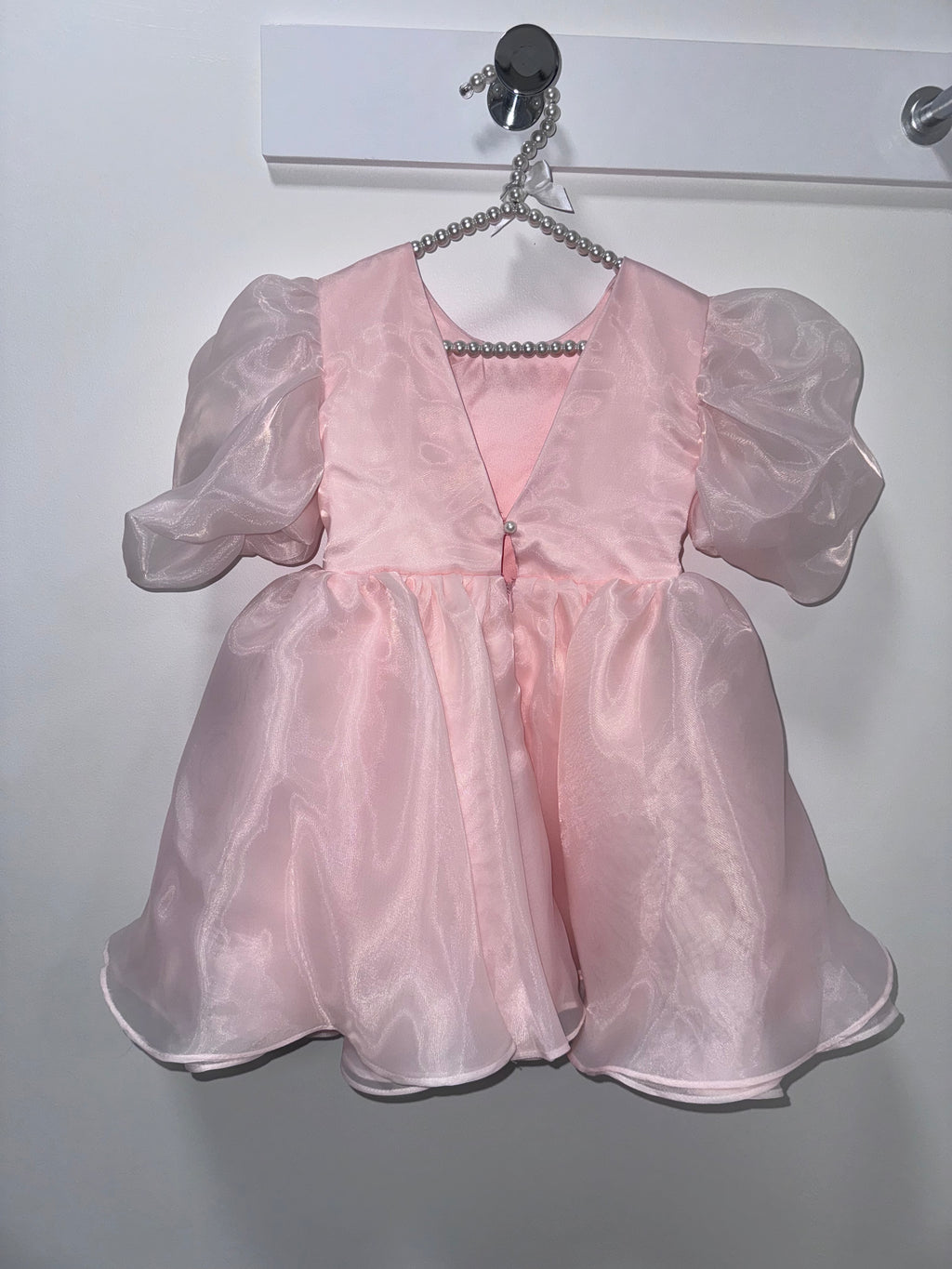Pink organza puff sleeve dress