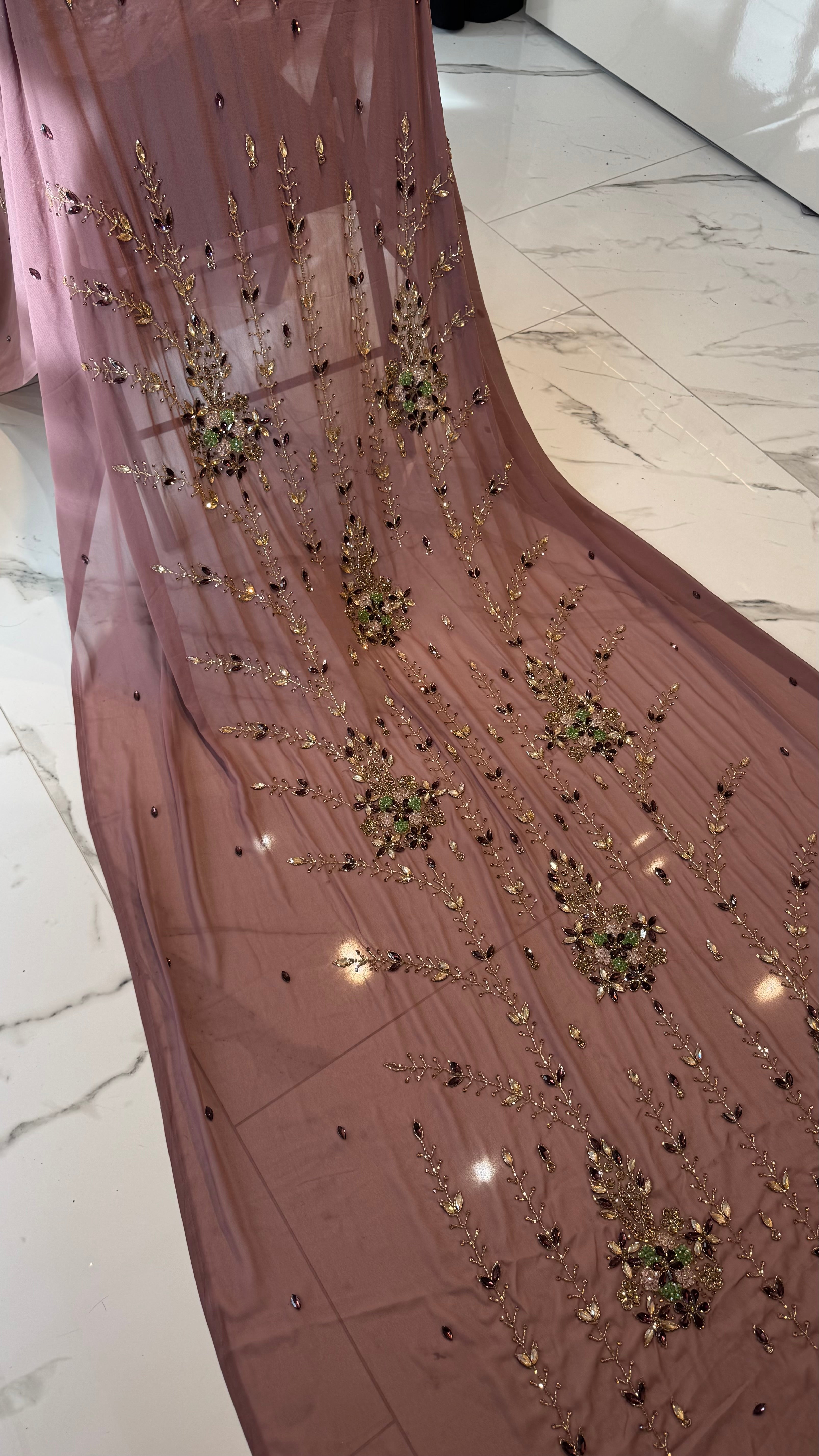 Mauve Dir3