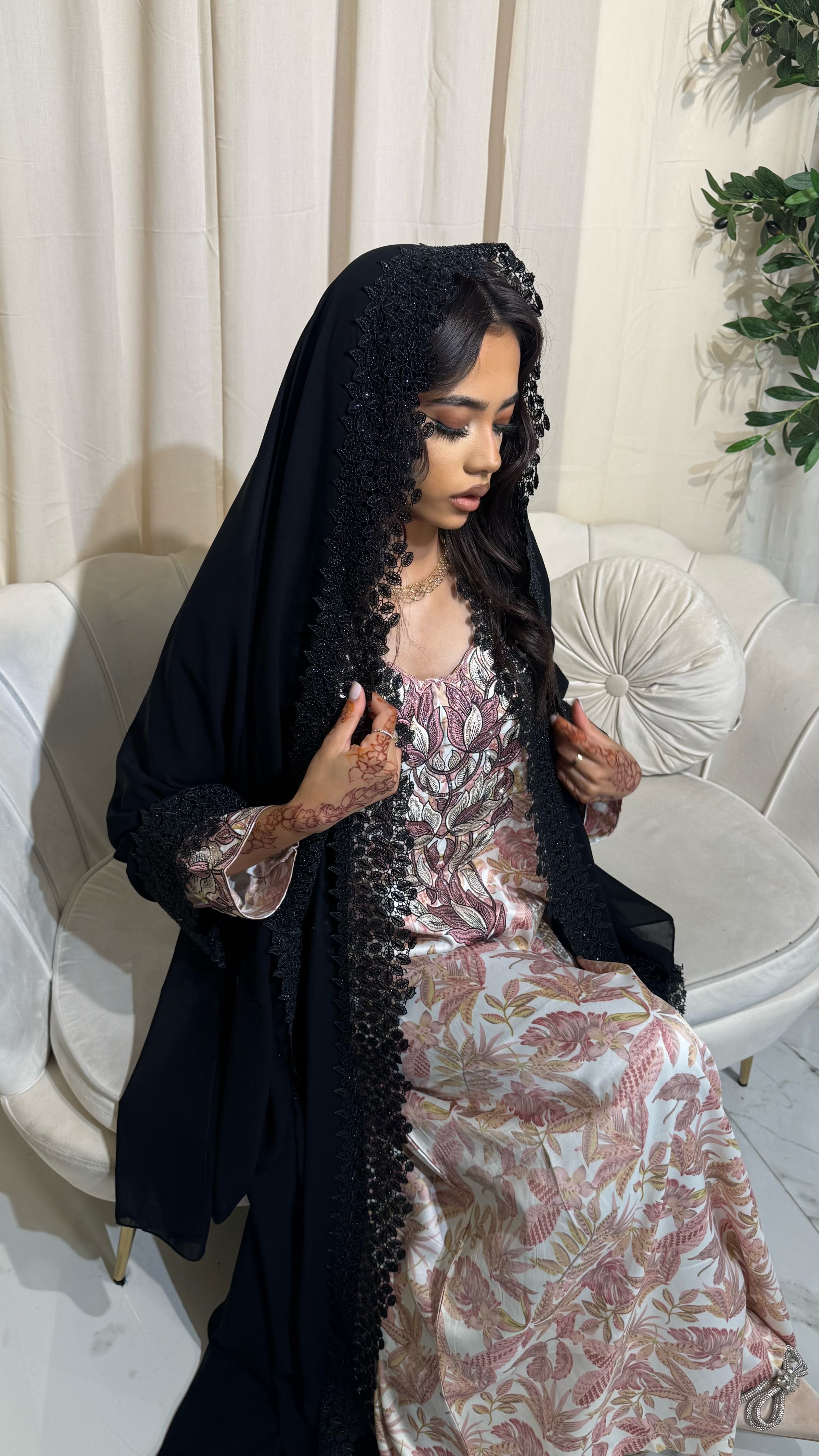 Petals Double Chiffon Abaya & Lace Hijab