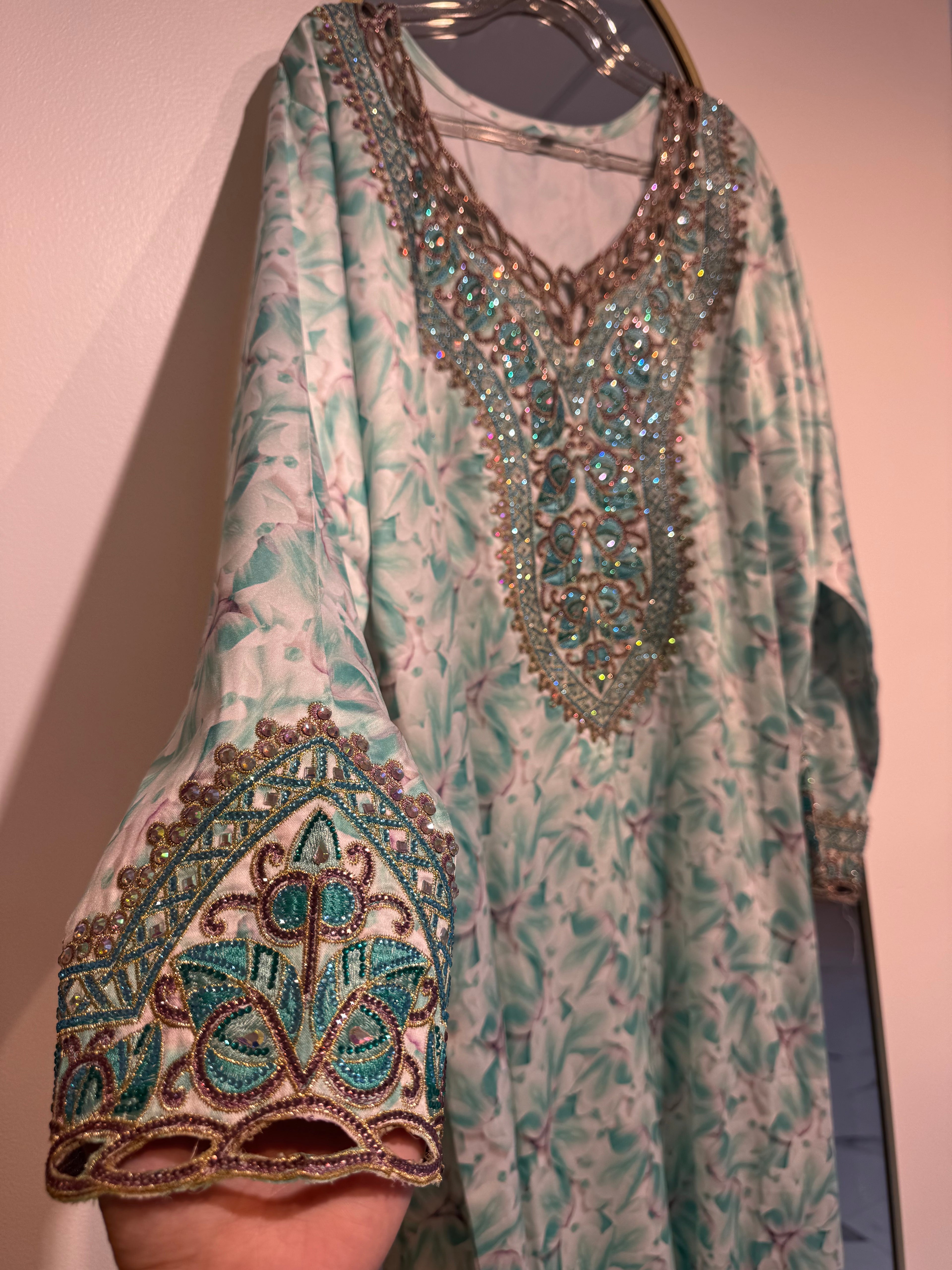 Cyan Makhawer With Sheila