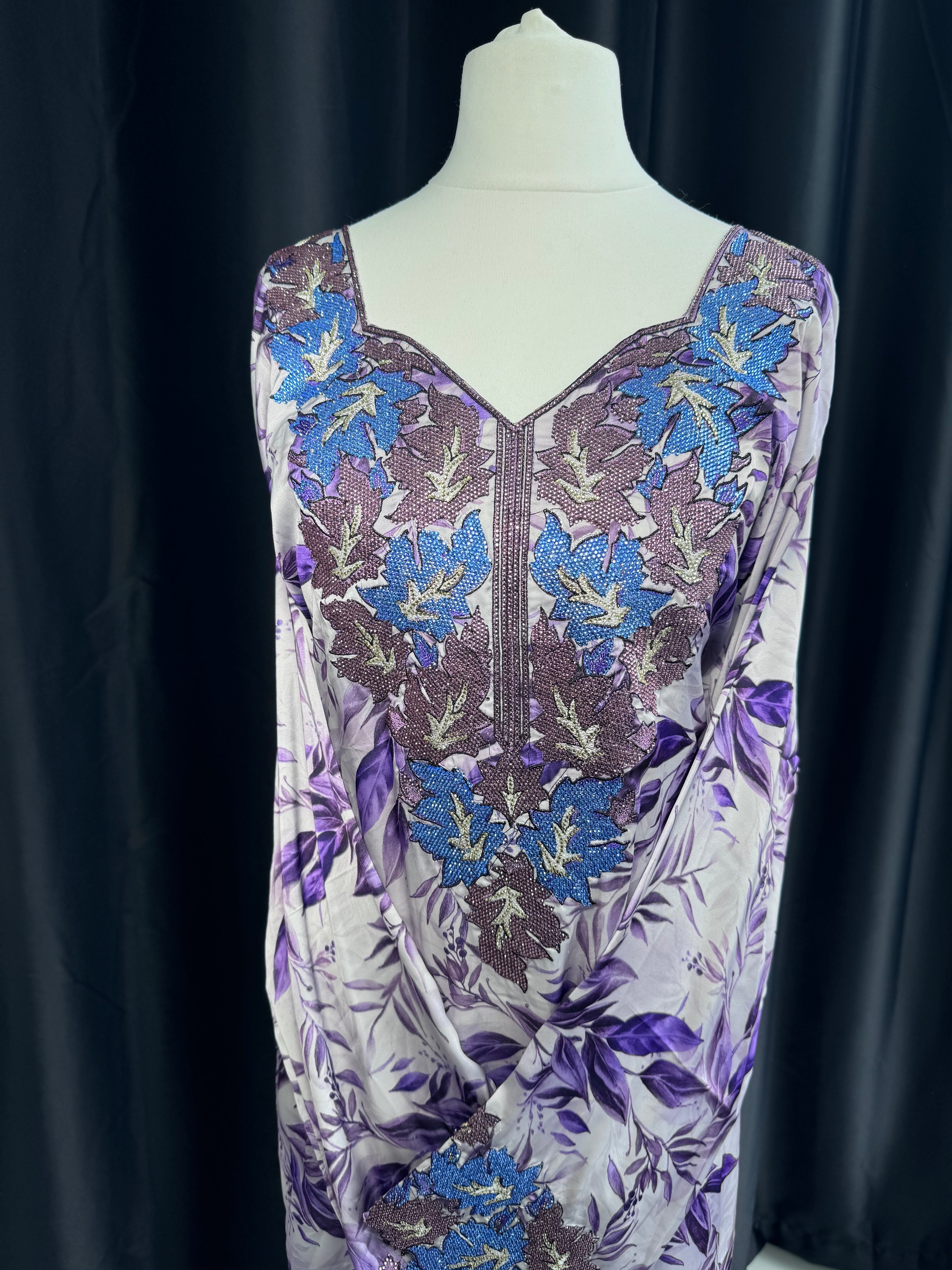 Ready made Premium Makhawer (size 54)