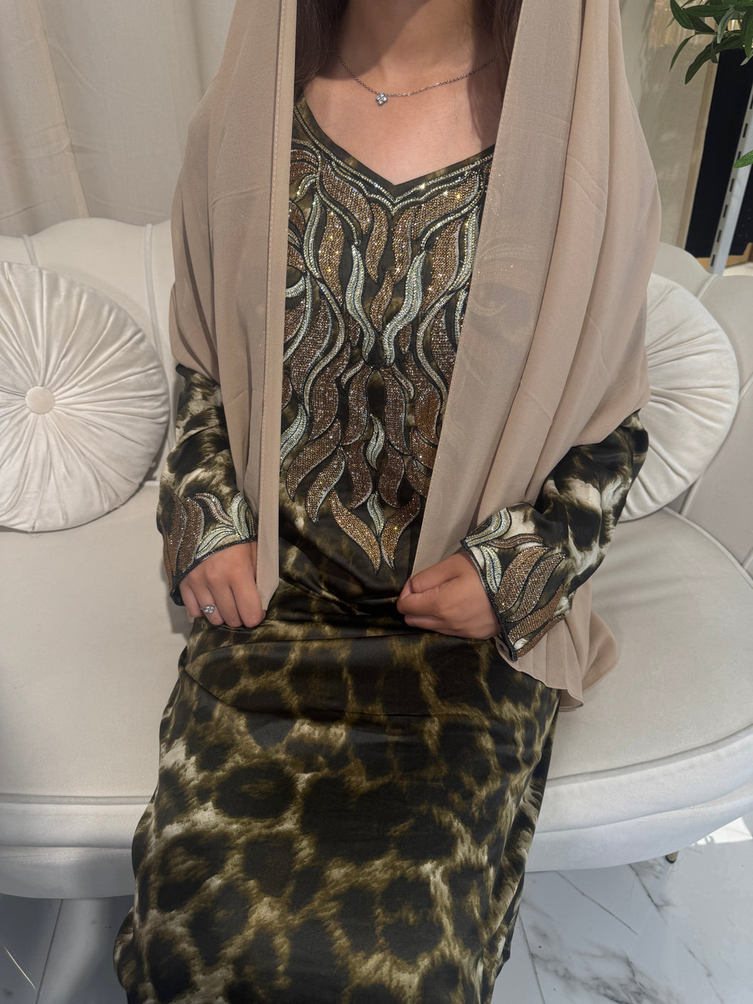 Leopard Print Makhawer (Gold Stones)