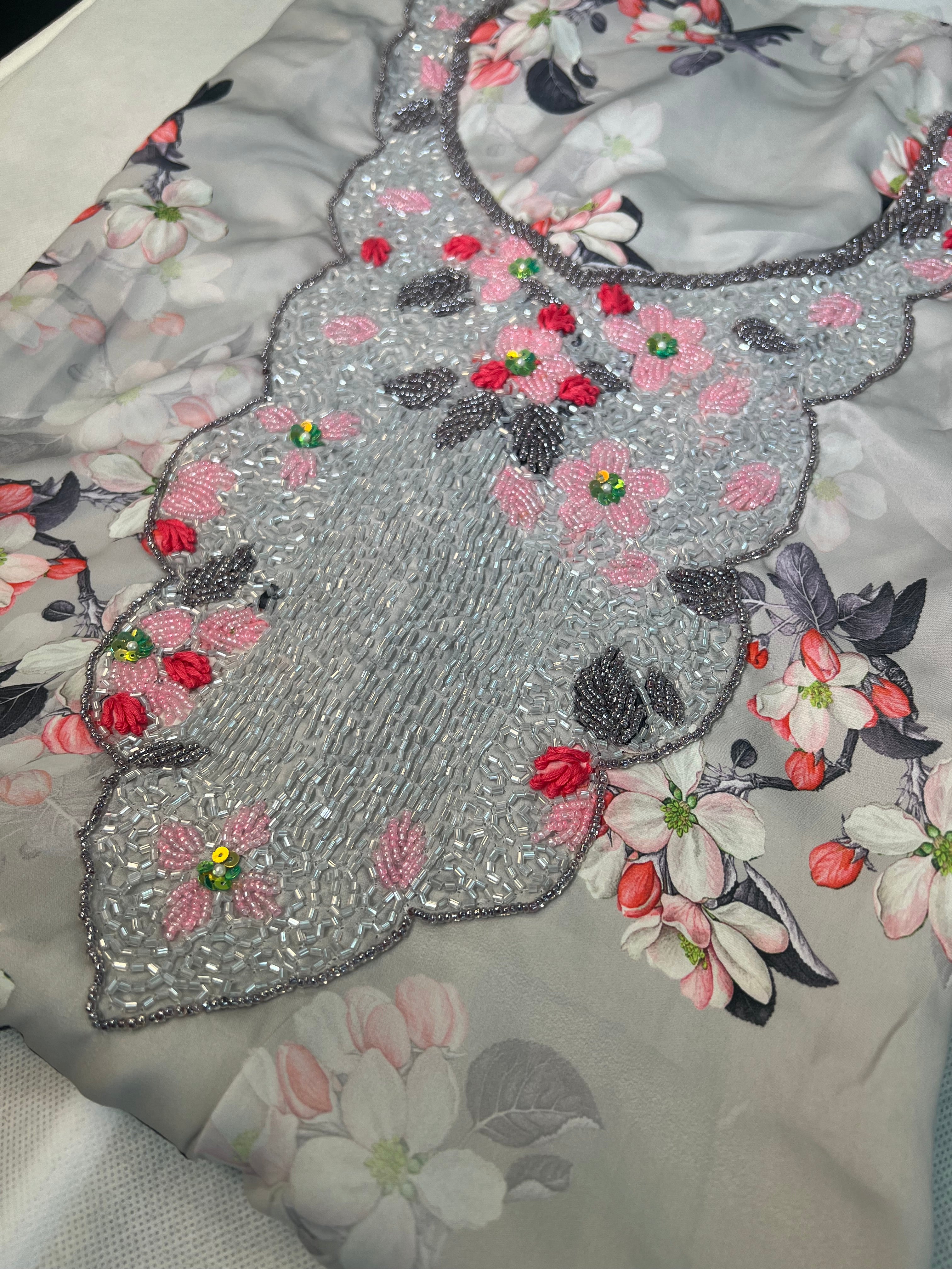 Unstitched Premium Silk Makhawer