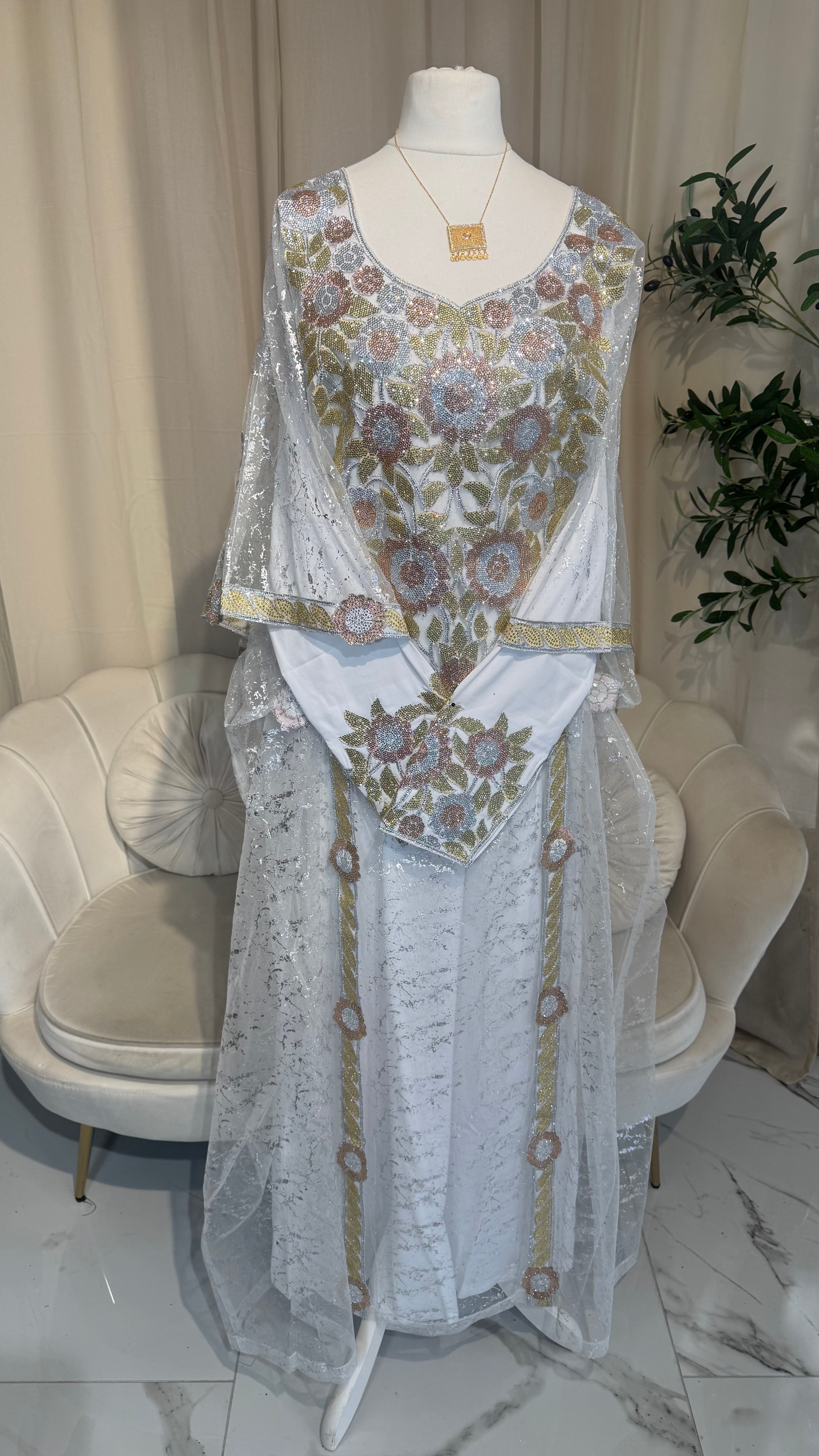 White Emirati Thobe