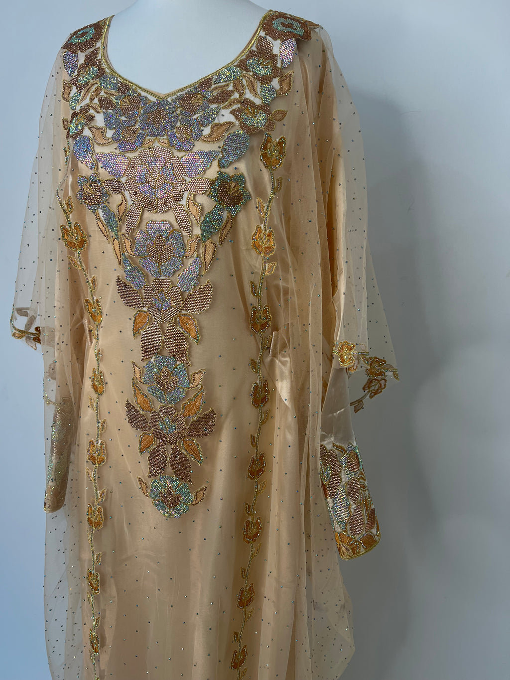 Emirati thobe (One size)