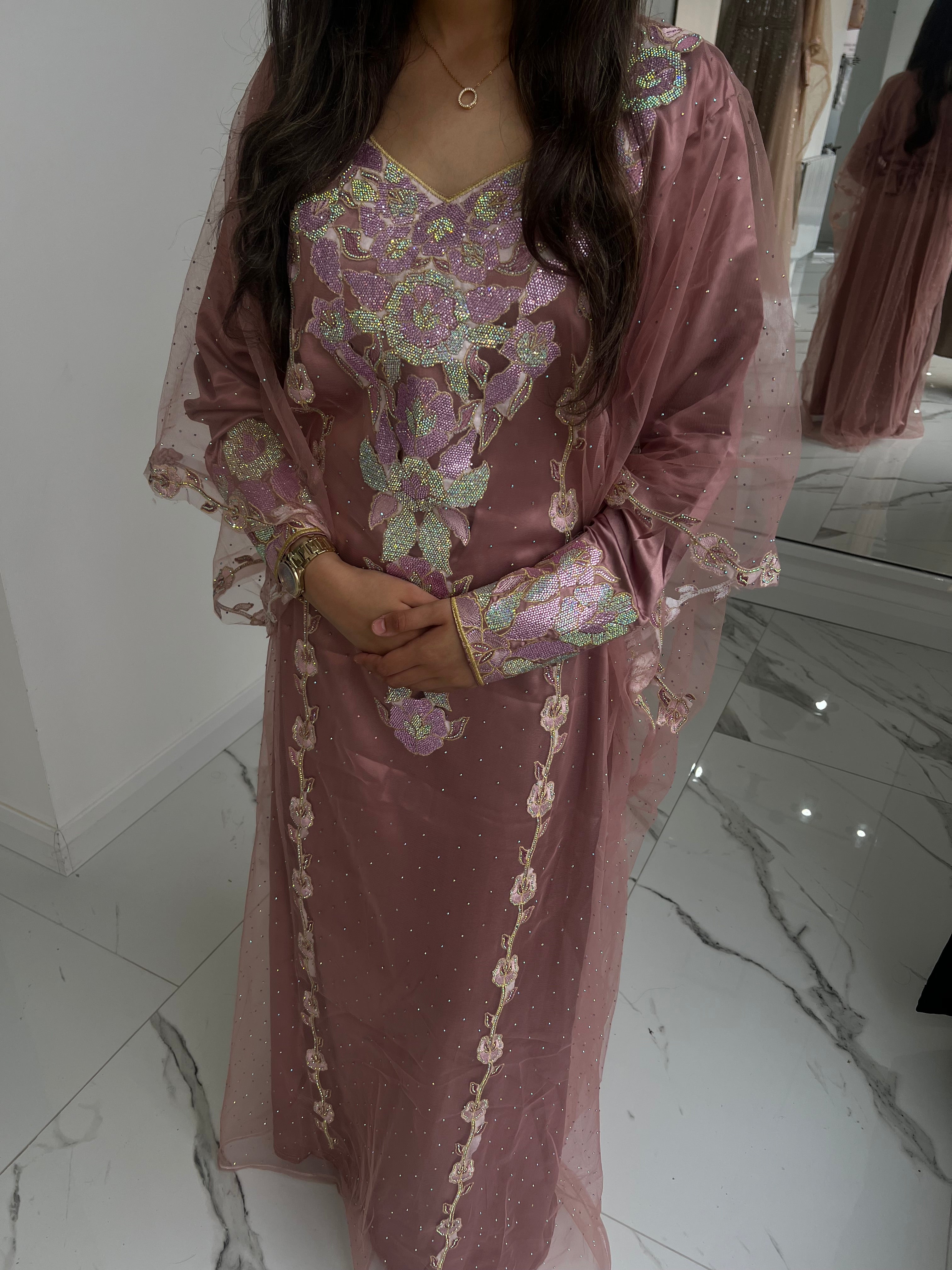 Emirati Thobe (One size)