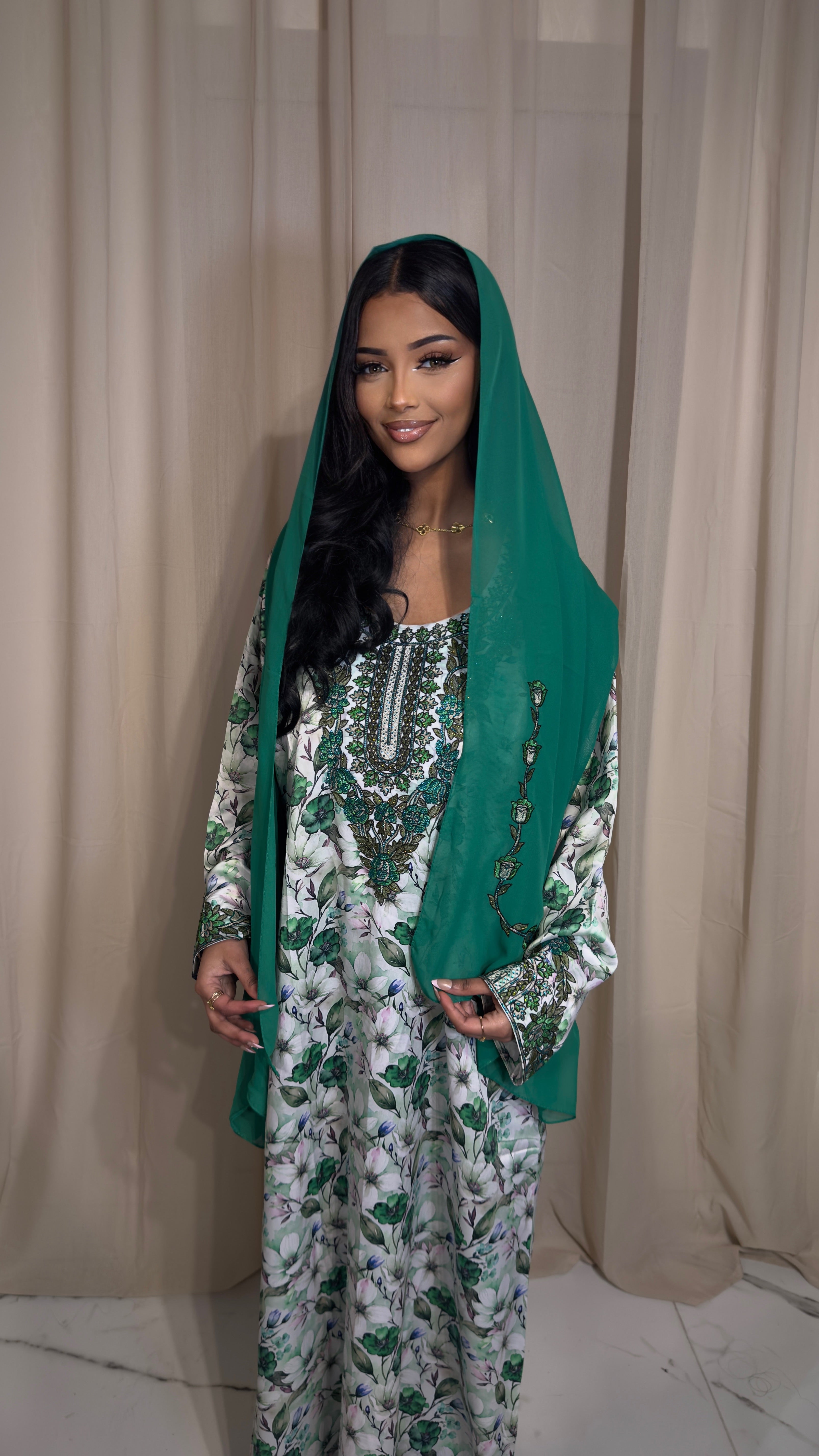 Green Botanical Makhawer& Sheila