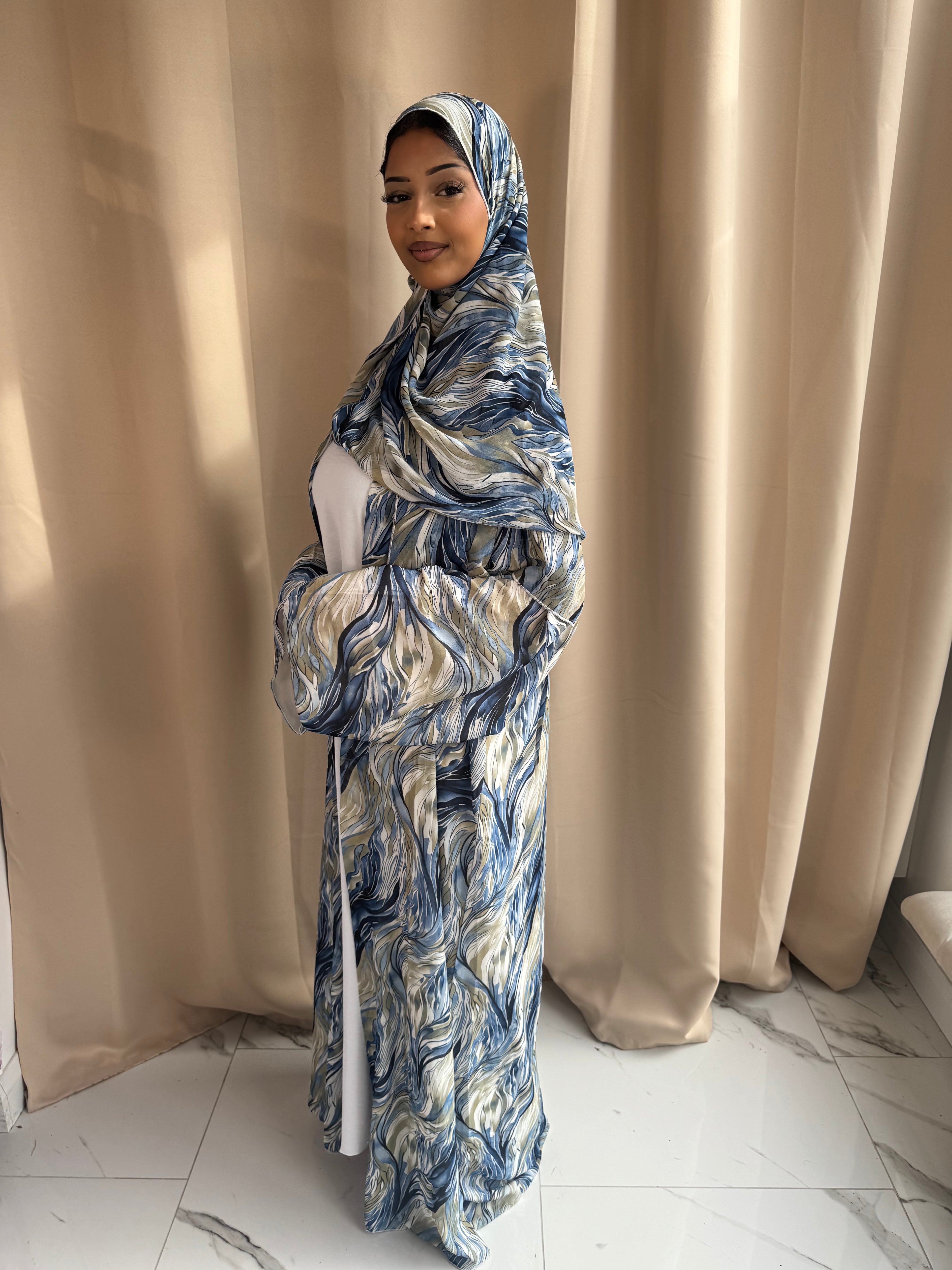 Summer Waves Chiffon Abaya