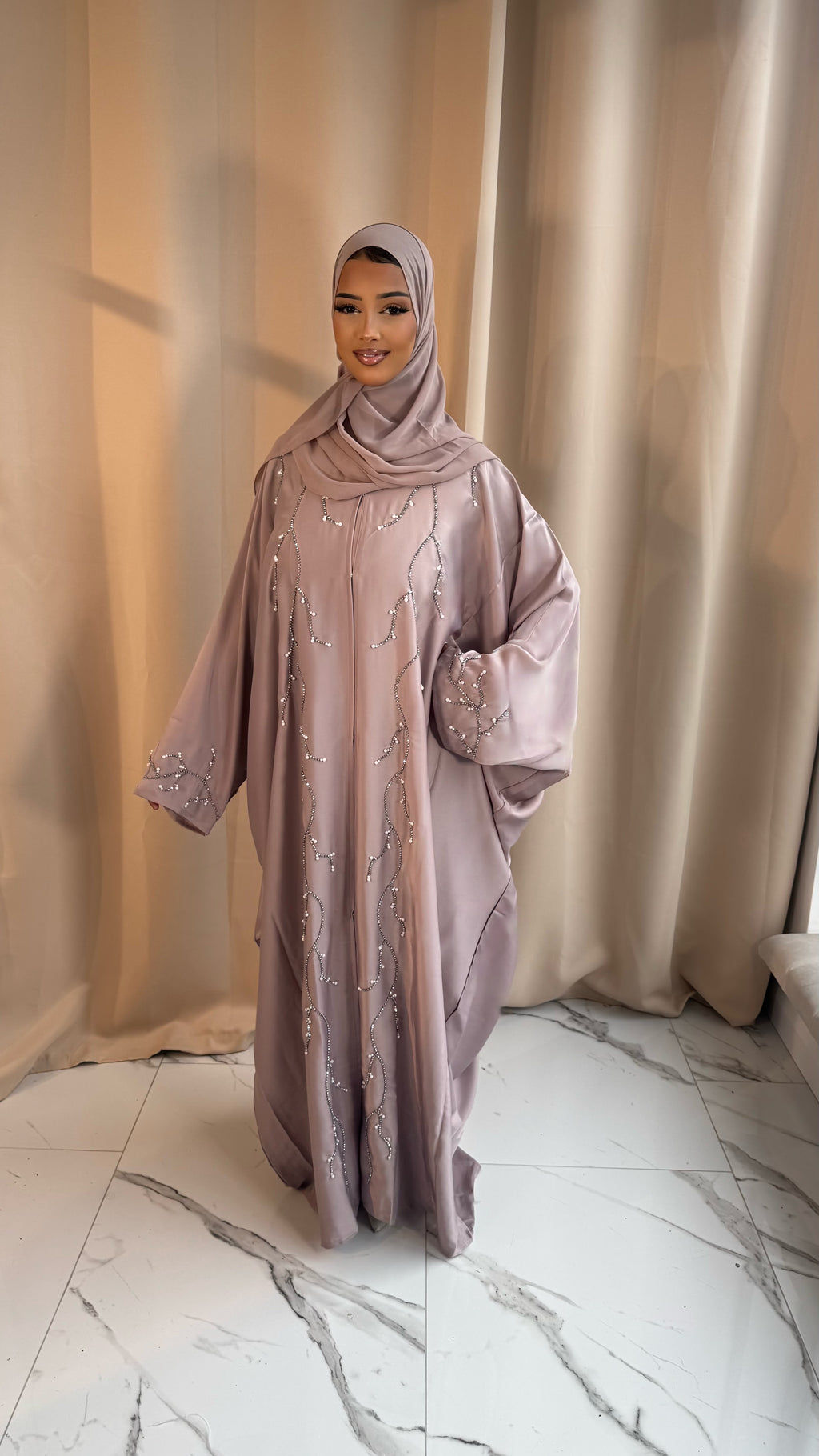 Soft Mauve Batwing Abaya