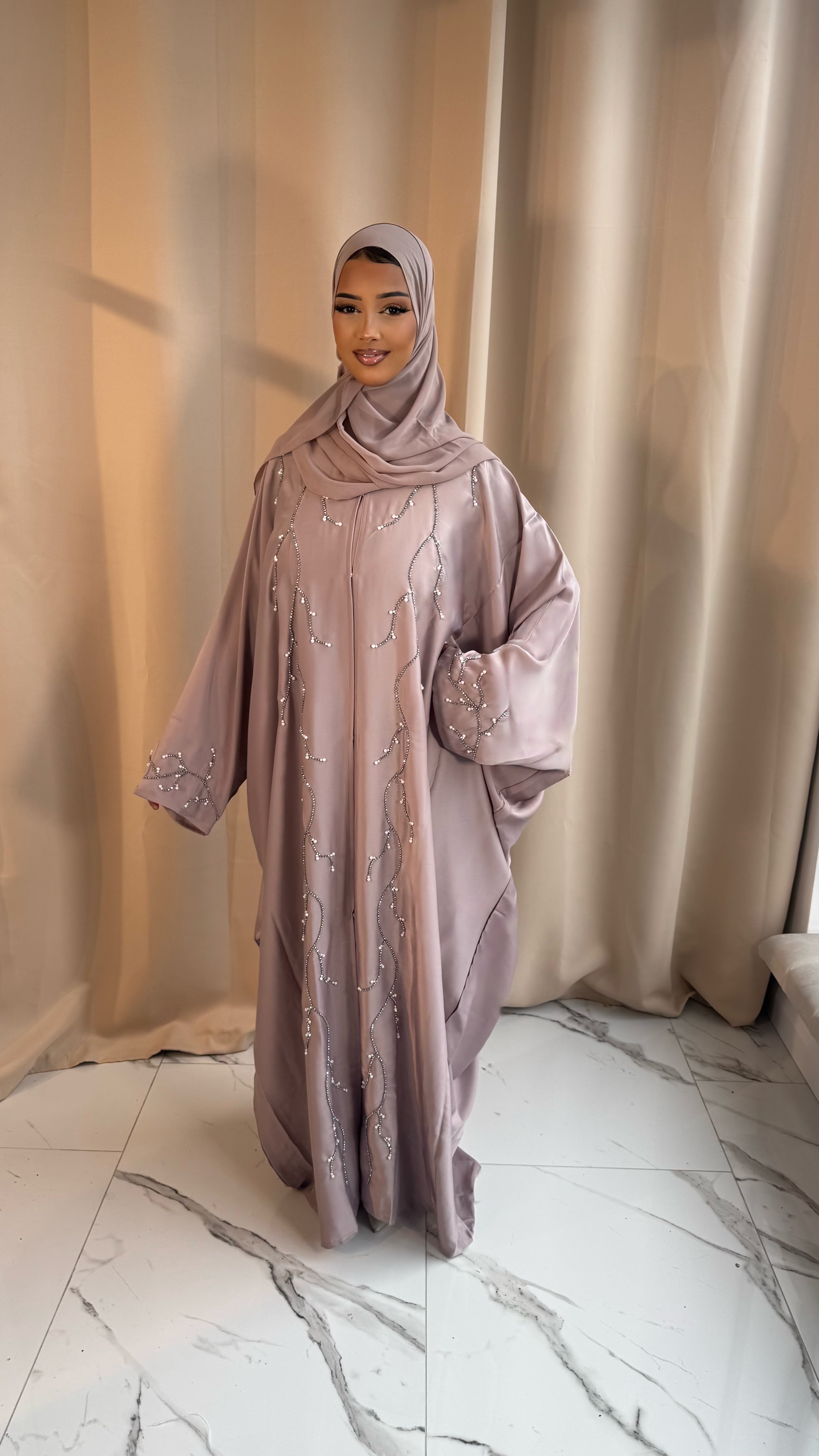 Soft Mauve Batwing Abaya