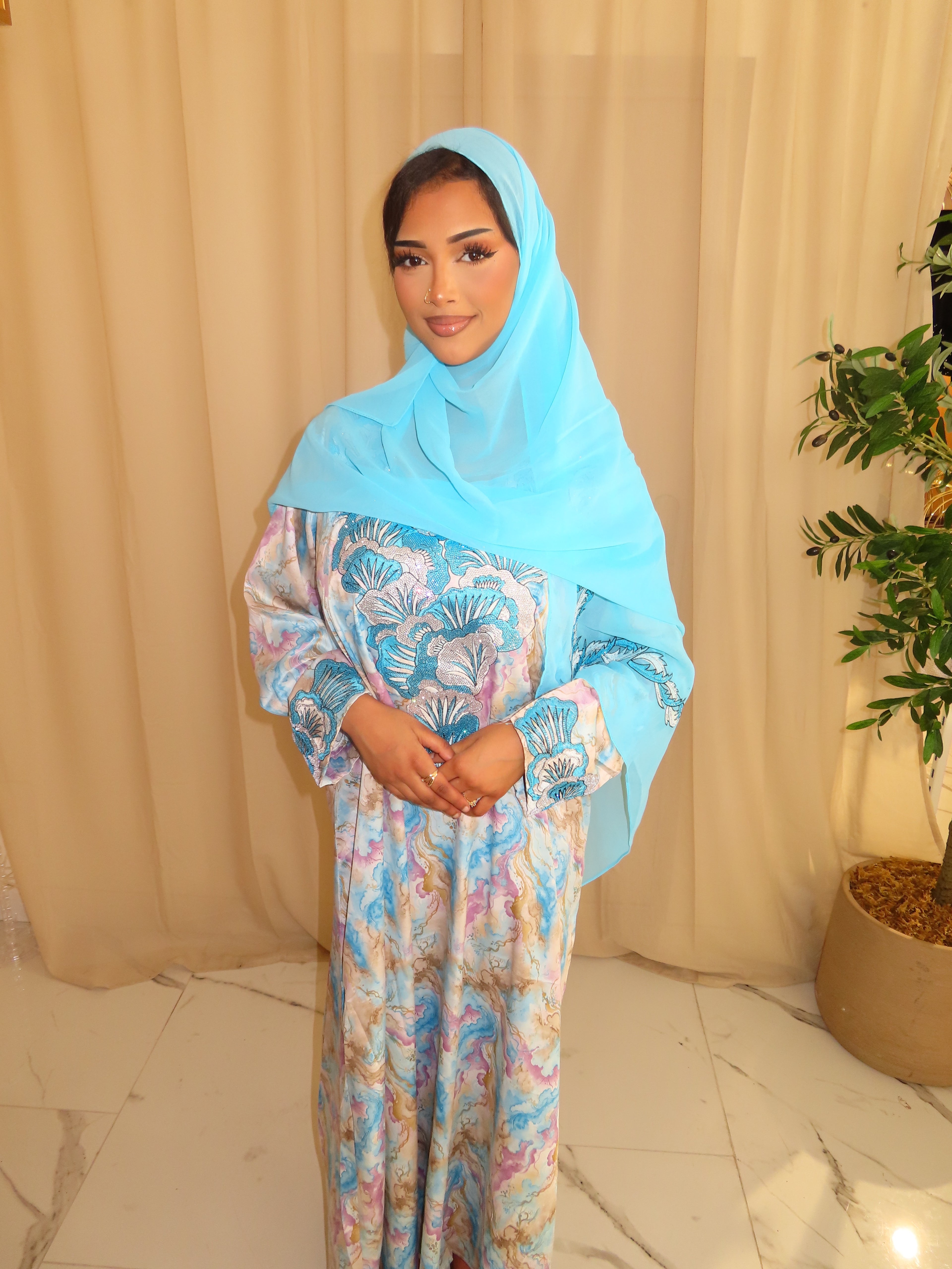 Blue Summer Makhawer & Sheila