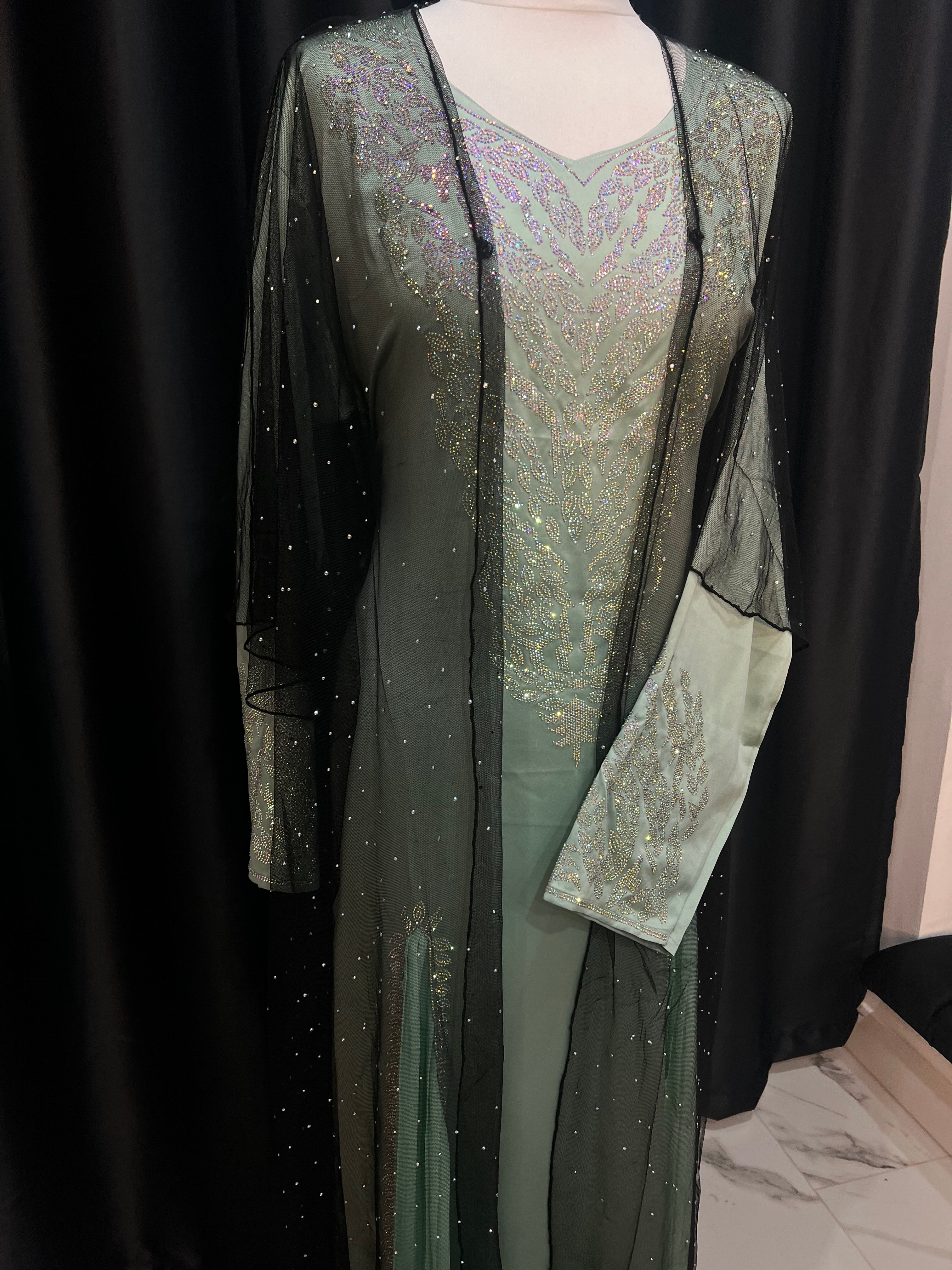 Cyan Ready Made Makhawer