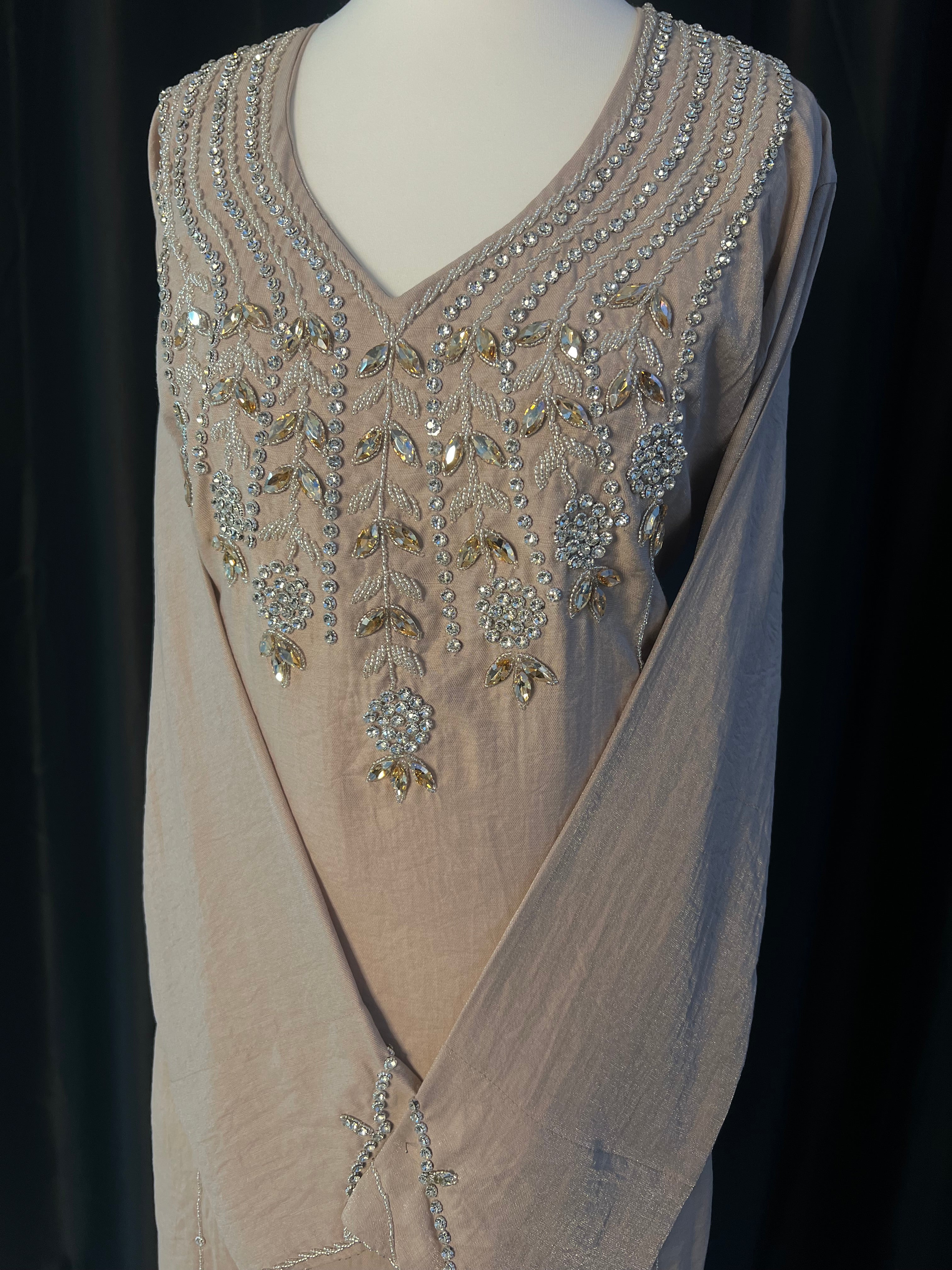 Light Brown Shimmer Makhawer Size (54)