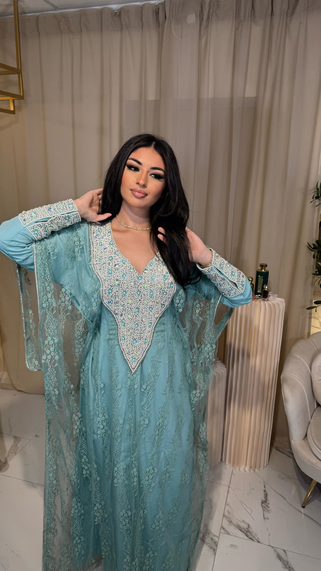 Turquoise Lace Emirati Thobe