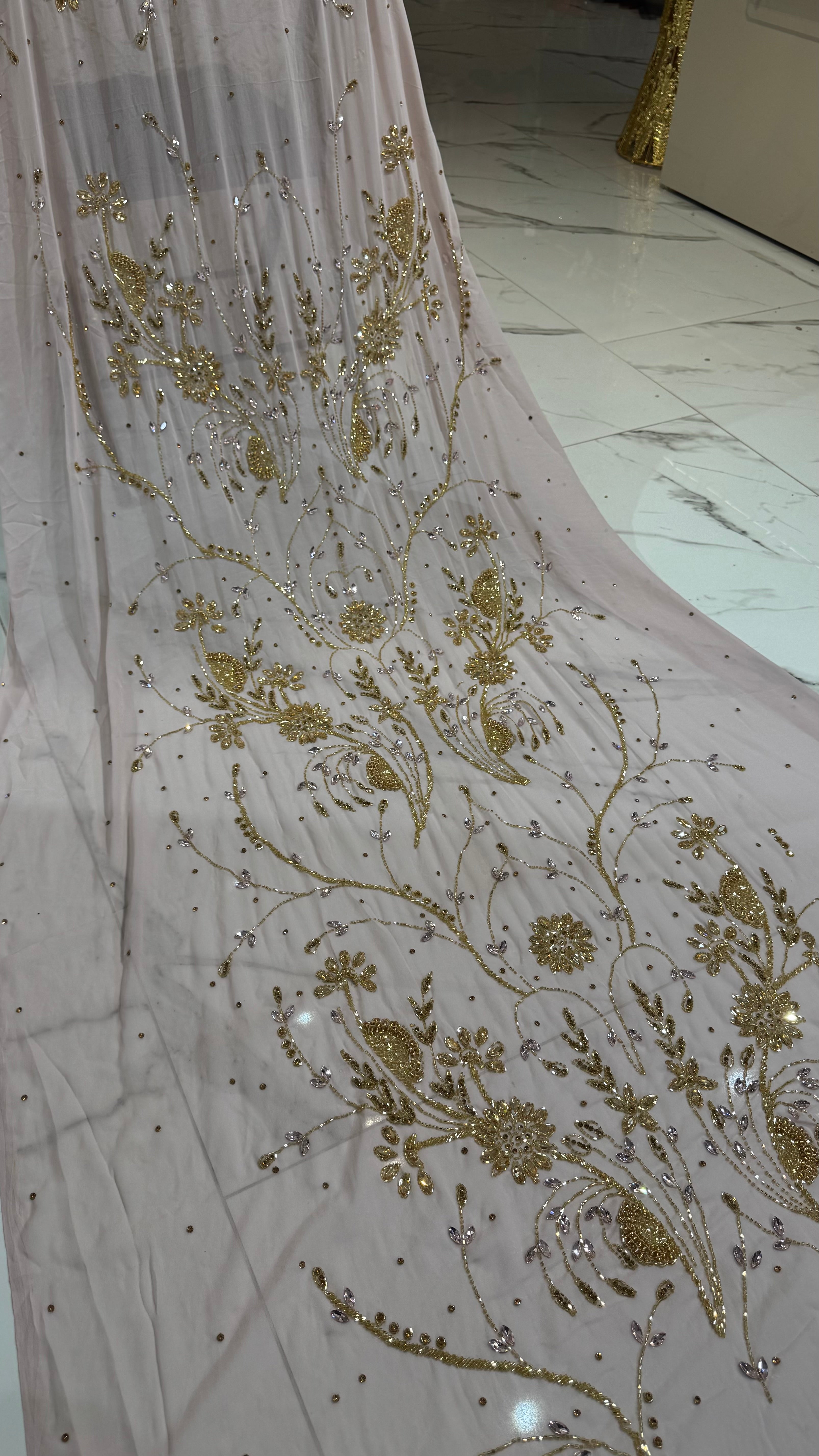 Light Pink & Gold dir3