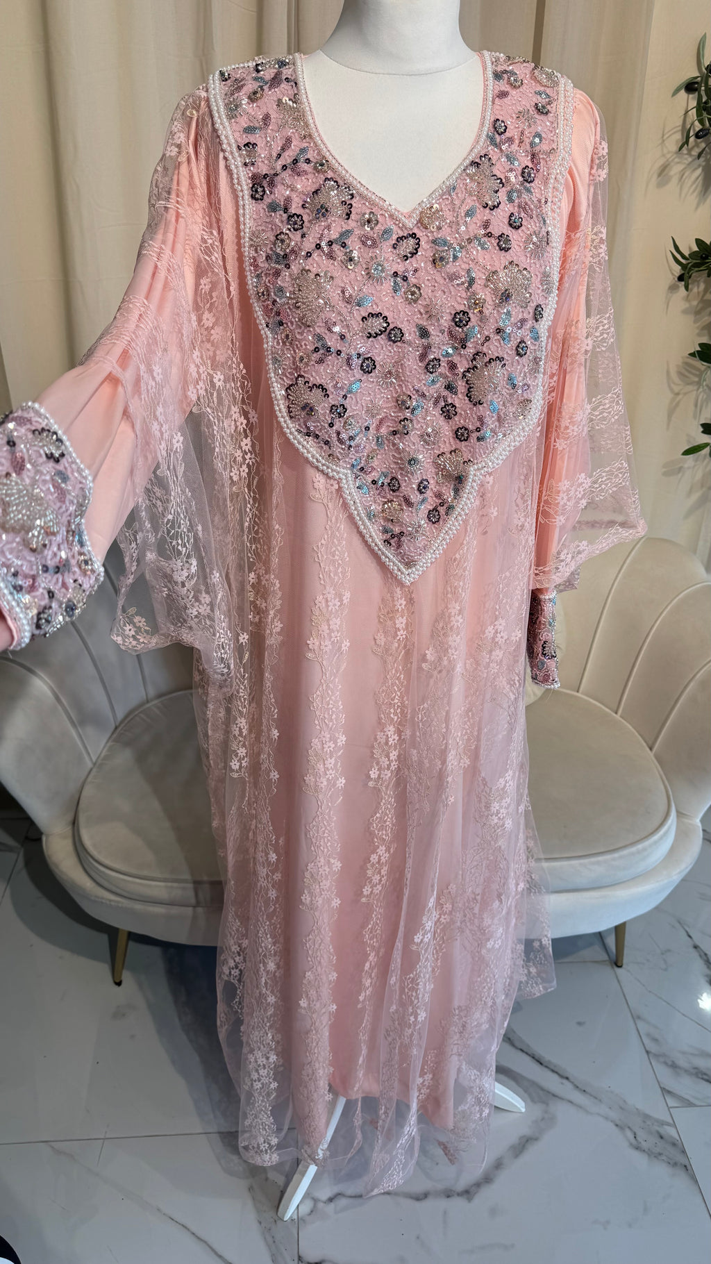 Baby Pink Emirati Lace Thobe
