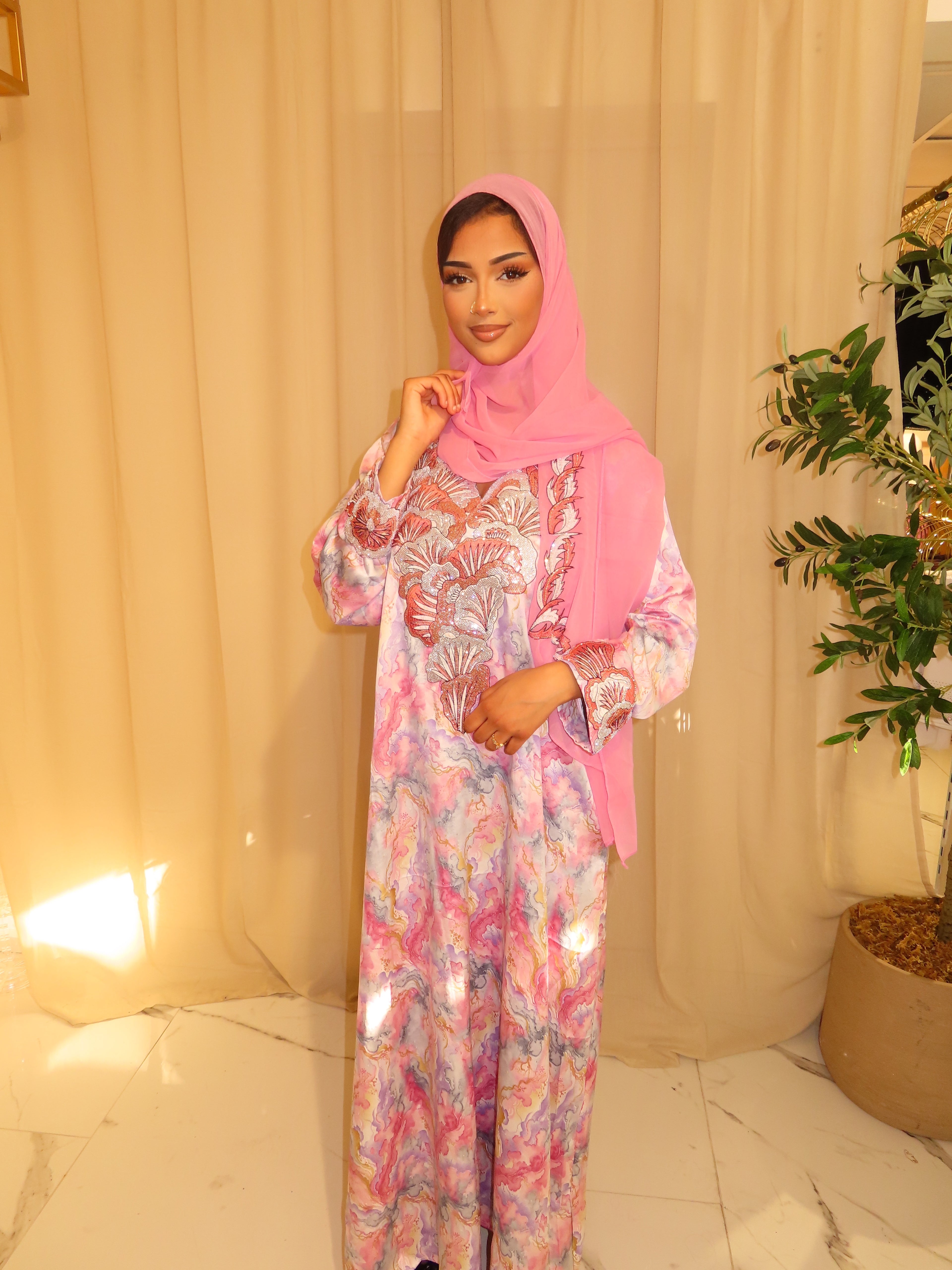 Pink Bloom Makhawer & Sheila