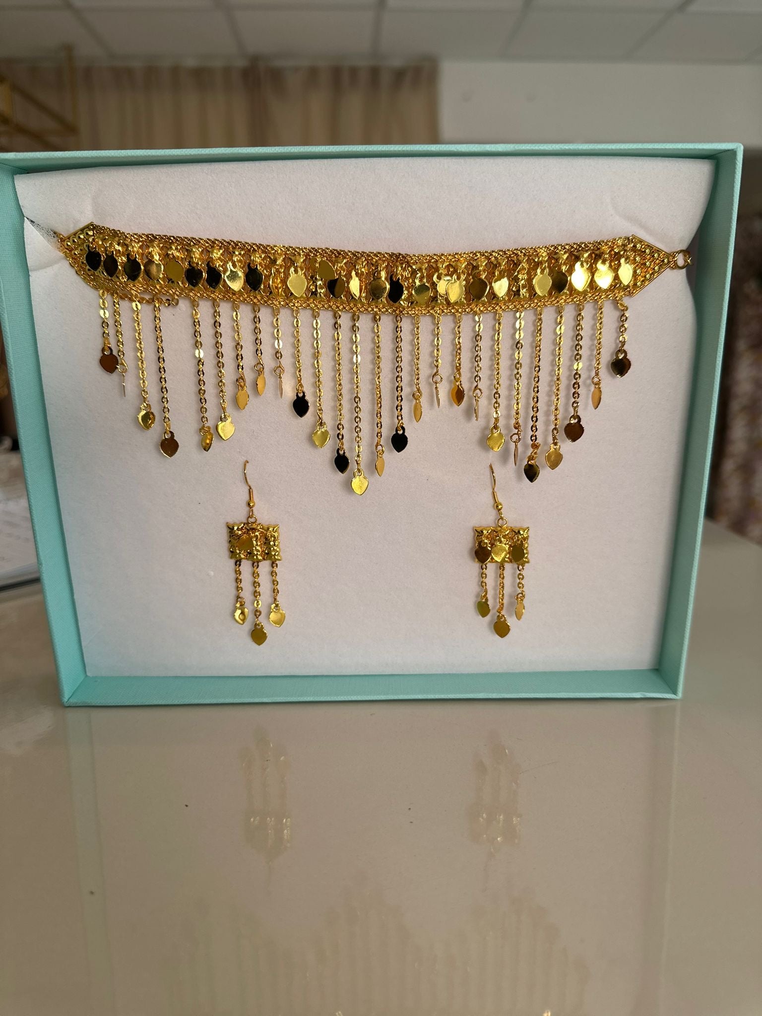 Gold Choker Necklace Set