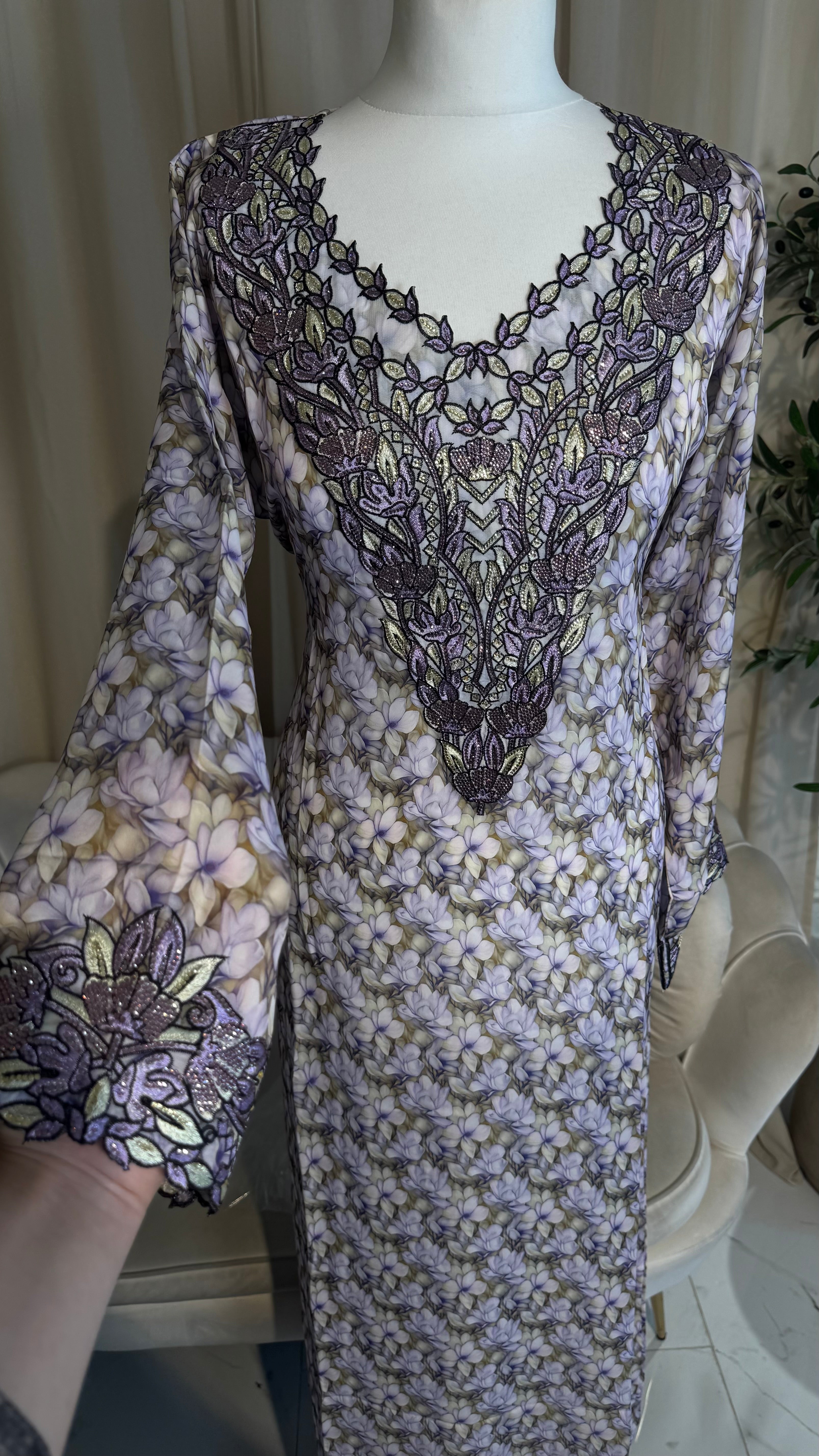 Lavender Blossom Makhawer & Sheila