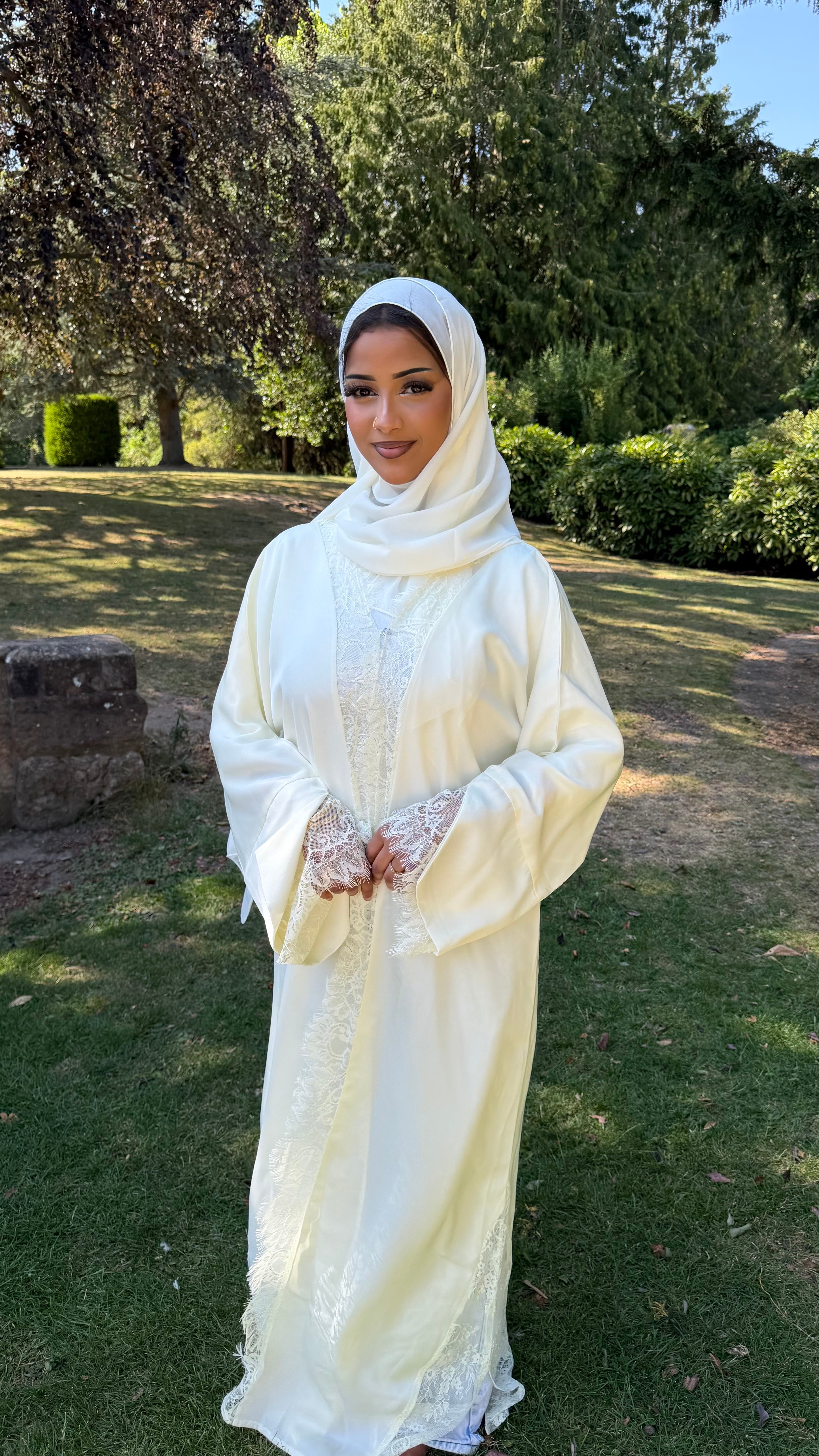 Butter yellow Lace abaya