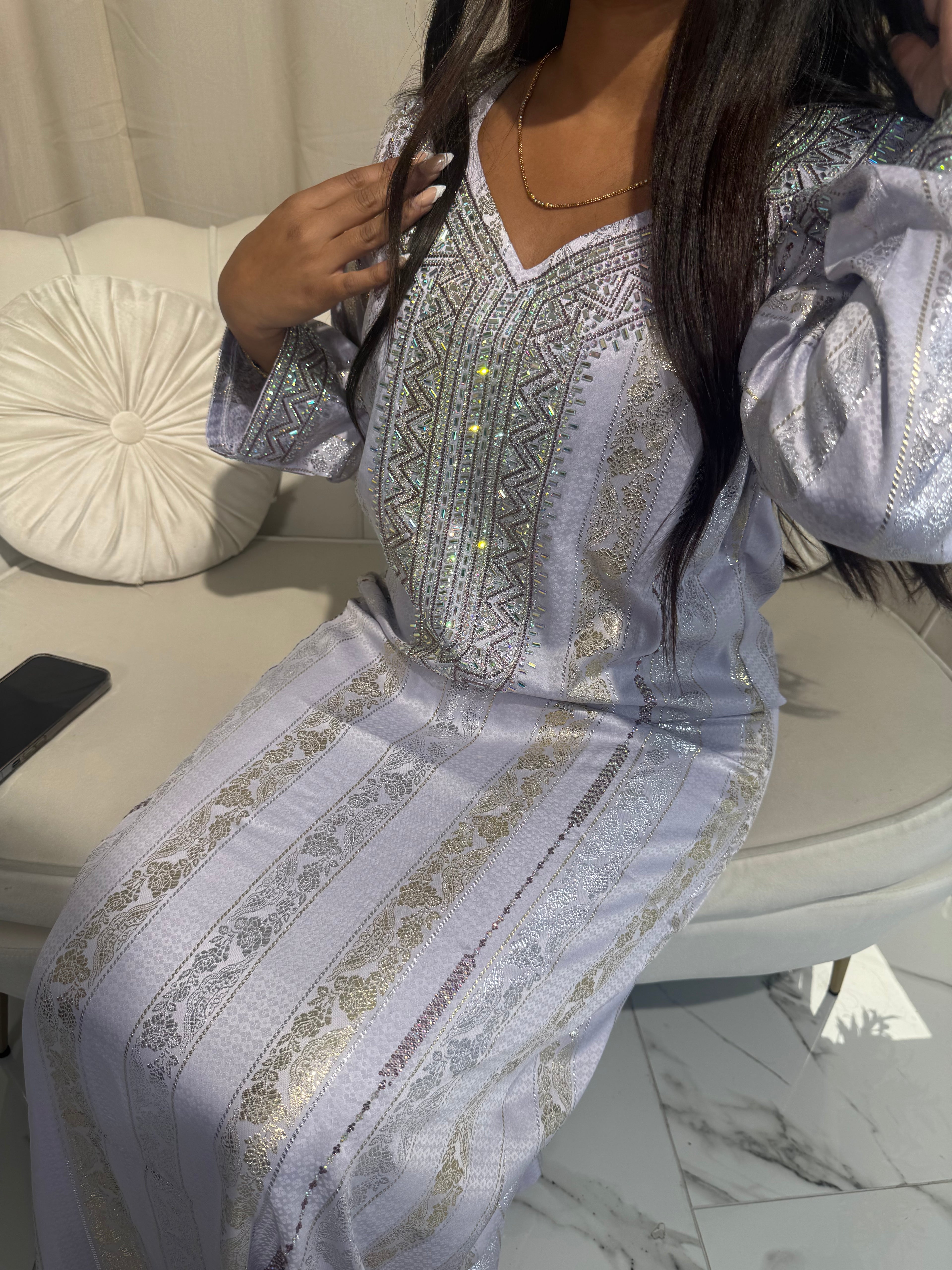 Traditional Lilac Makhawer