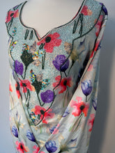 Load image into Gallery viewer, Beaded Makhawer
