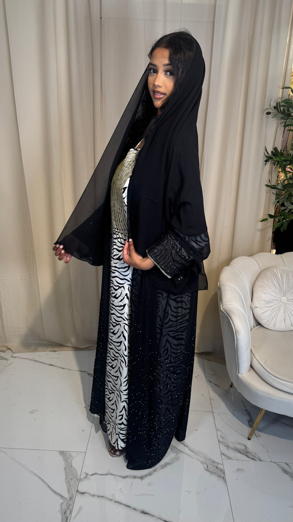 Pearls and Diamontes Single Chiffon Abaya & Scarf
