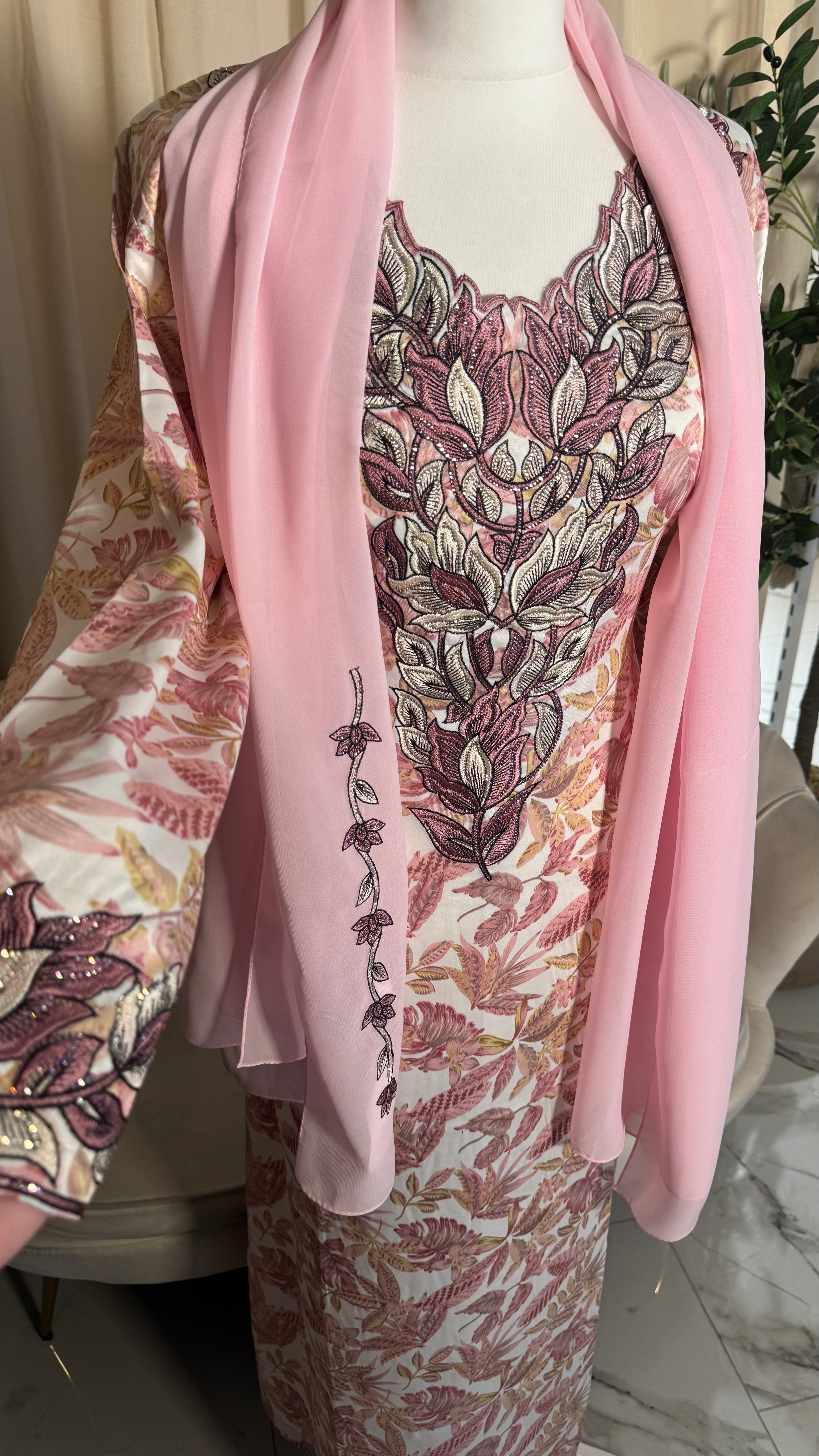 Baby Pink Makhawer & Sheila