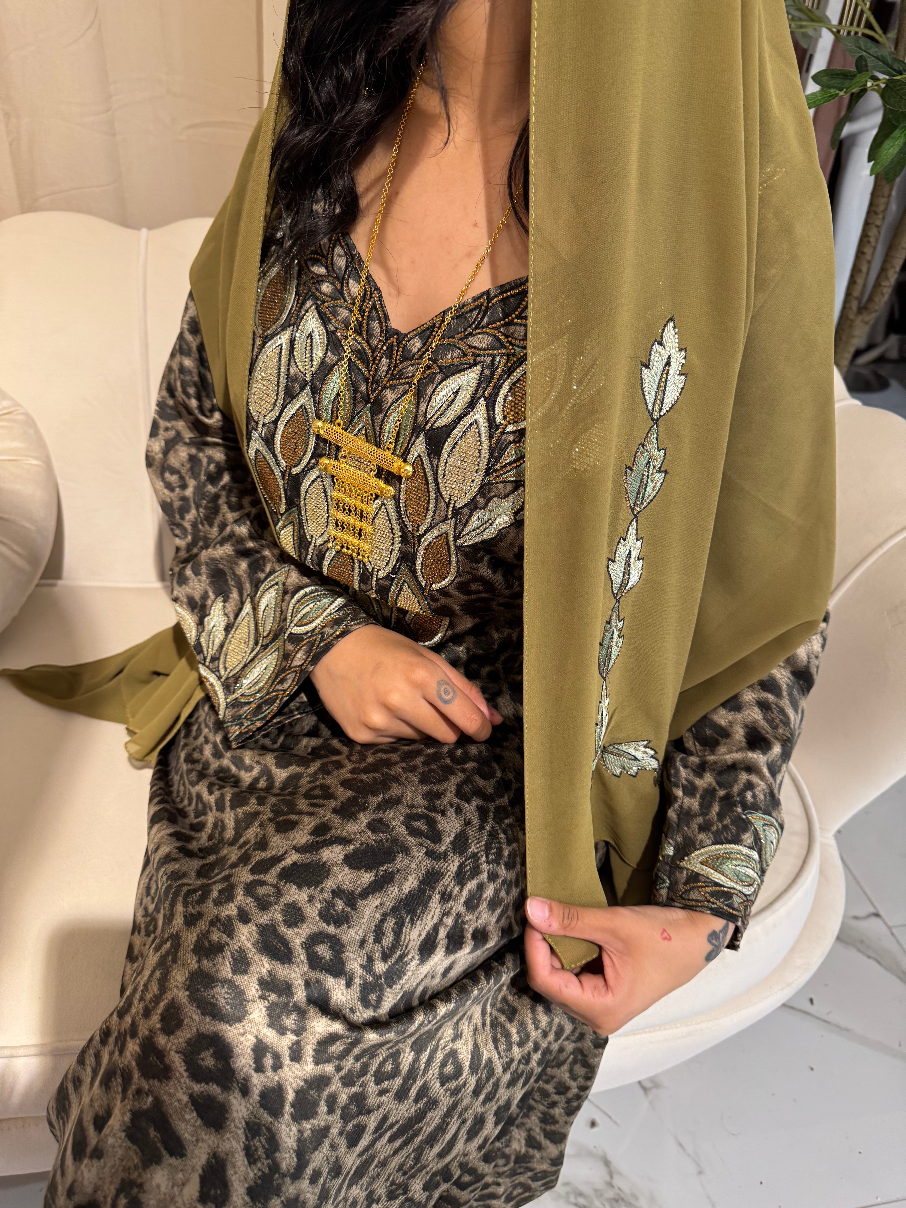 Leopard print Makhawer & Sheila