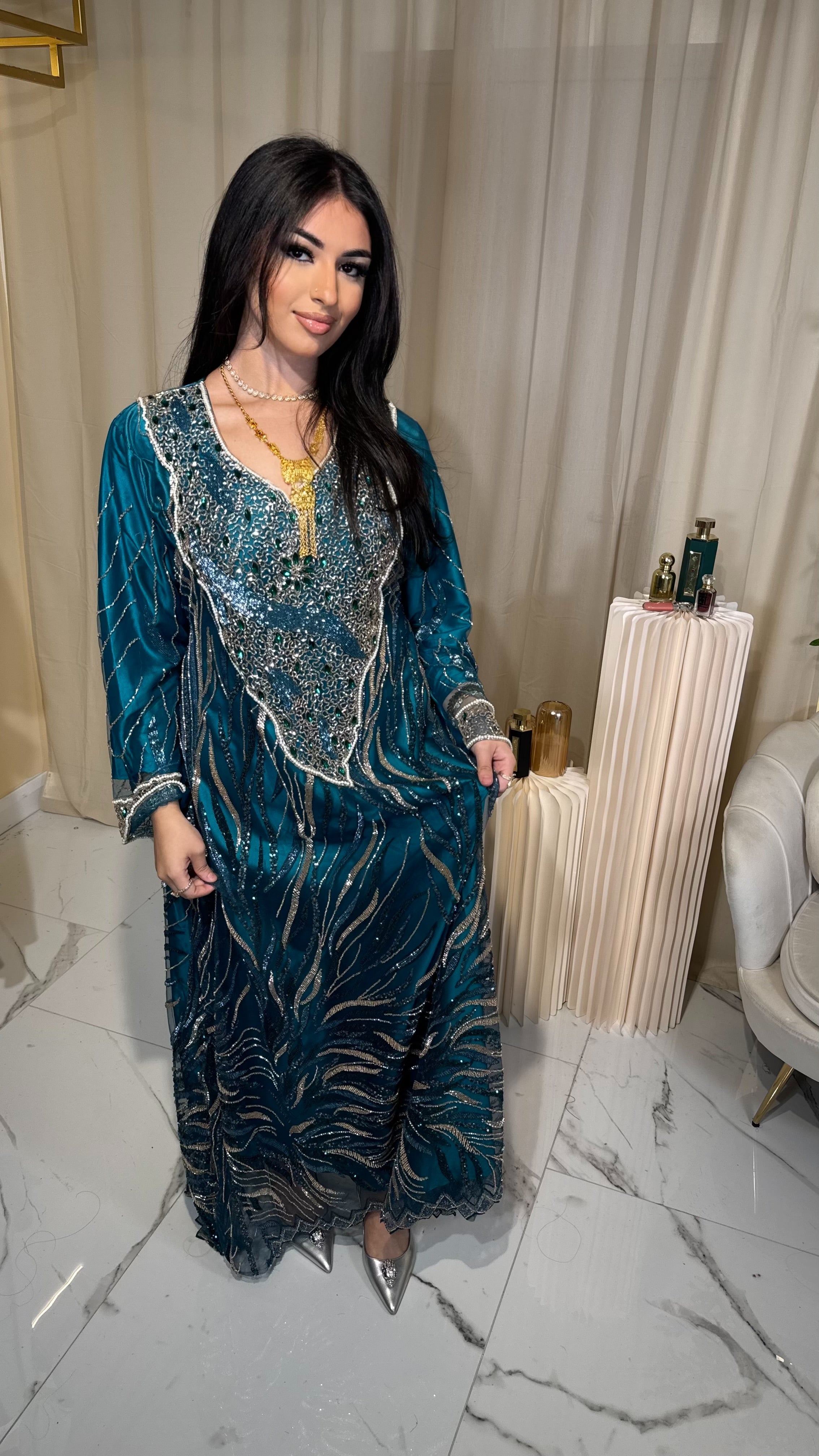 VIP Exclusive Teal Heavy Handwork Emirati Thobe With Veil