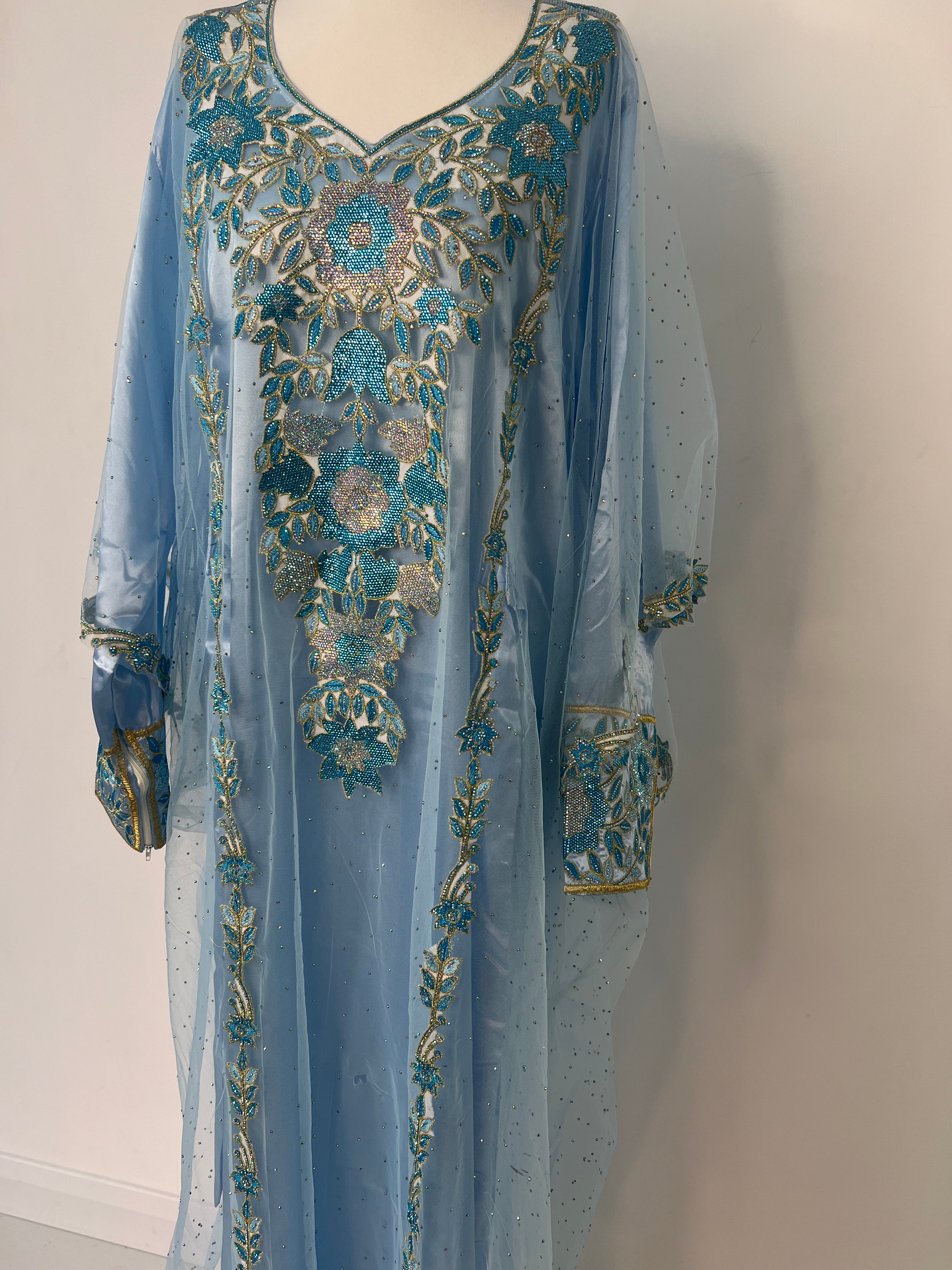 Emirati Thobe (One size)
