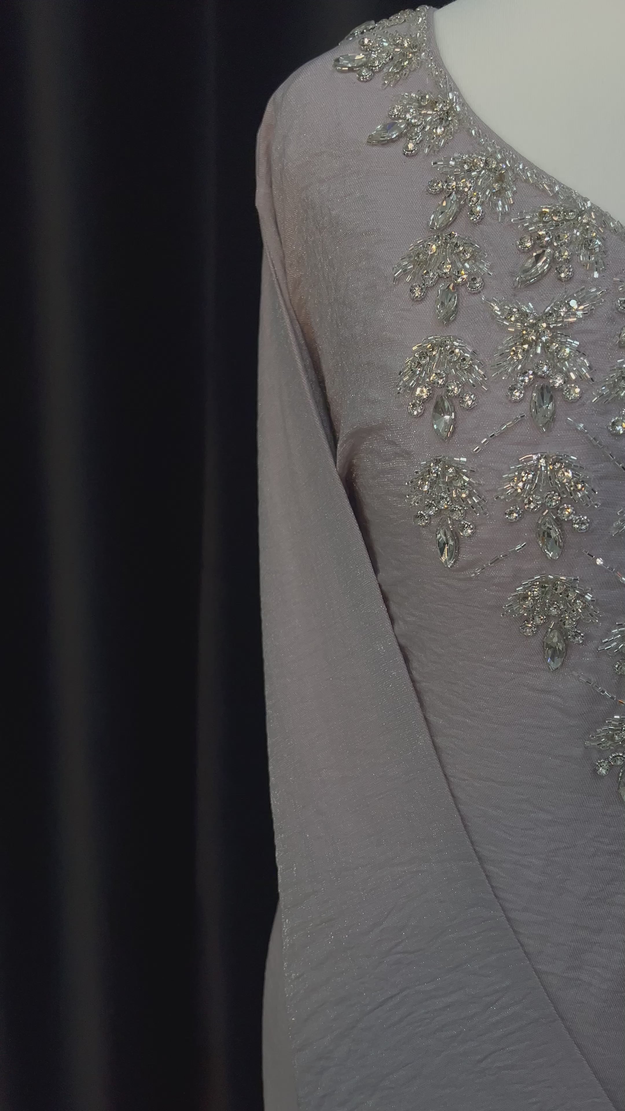 Grey Shimmer Makhawer size (52)