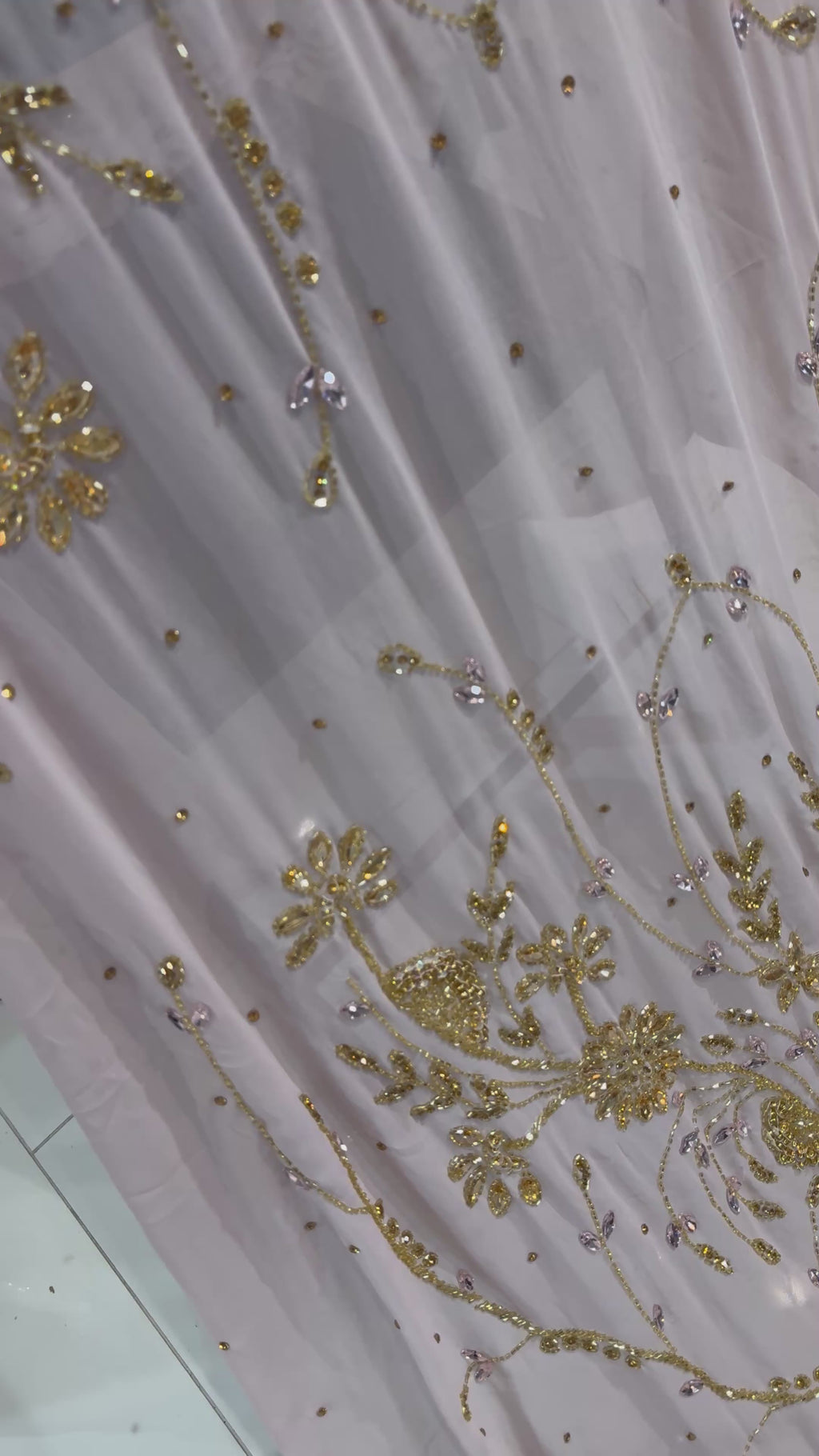 Light Pink & Gold dir3