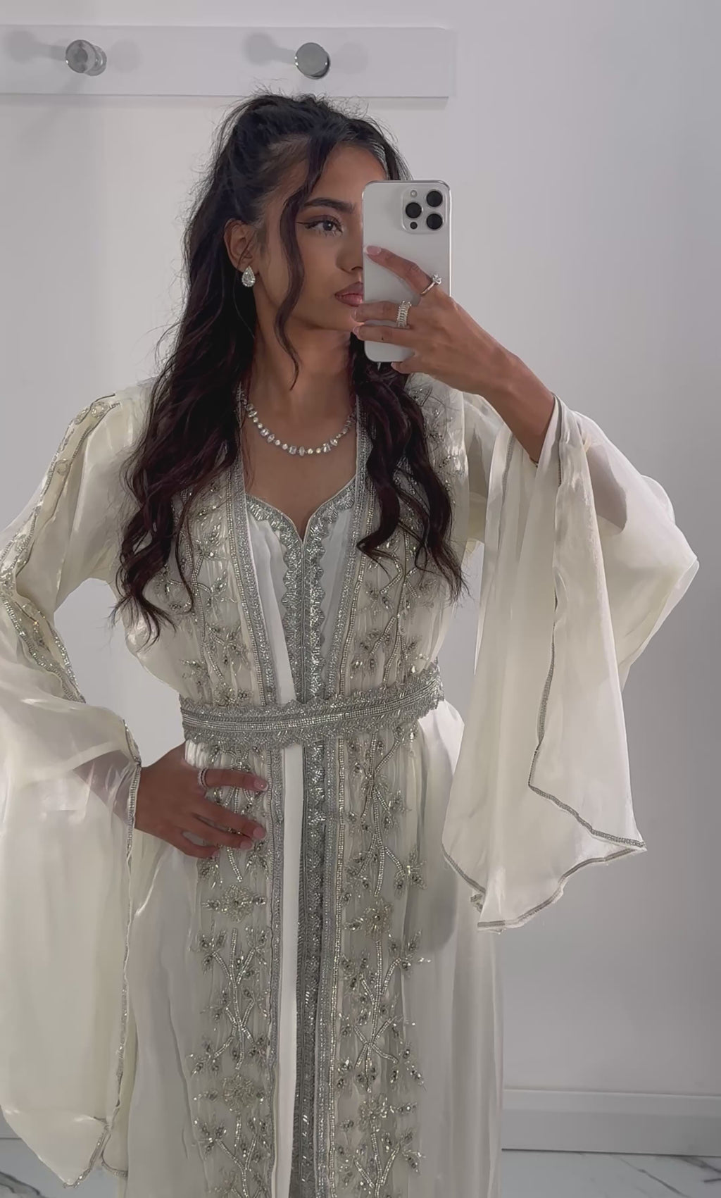 Off-White Organza Emirati Kaftan