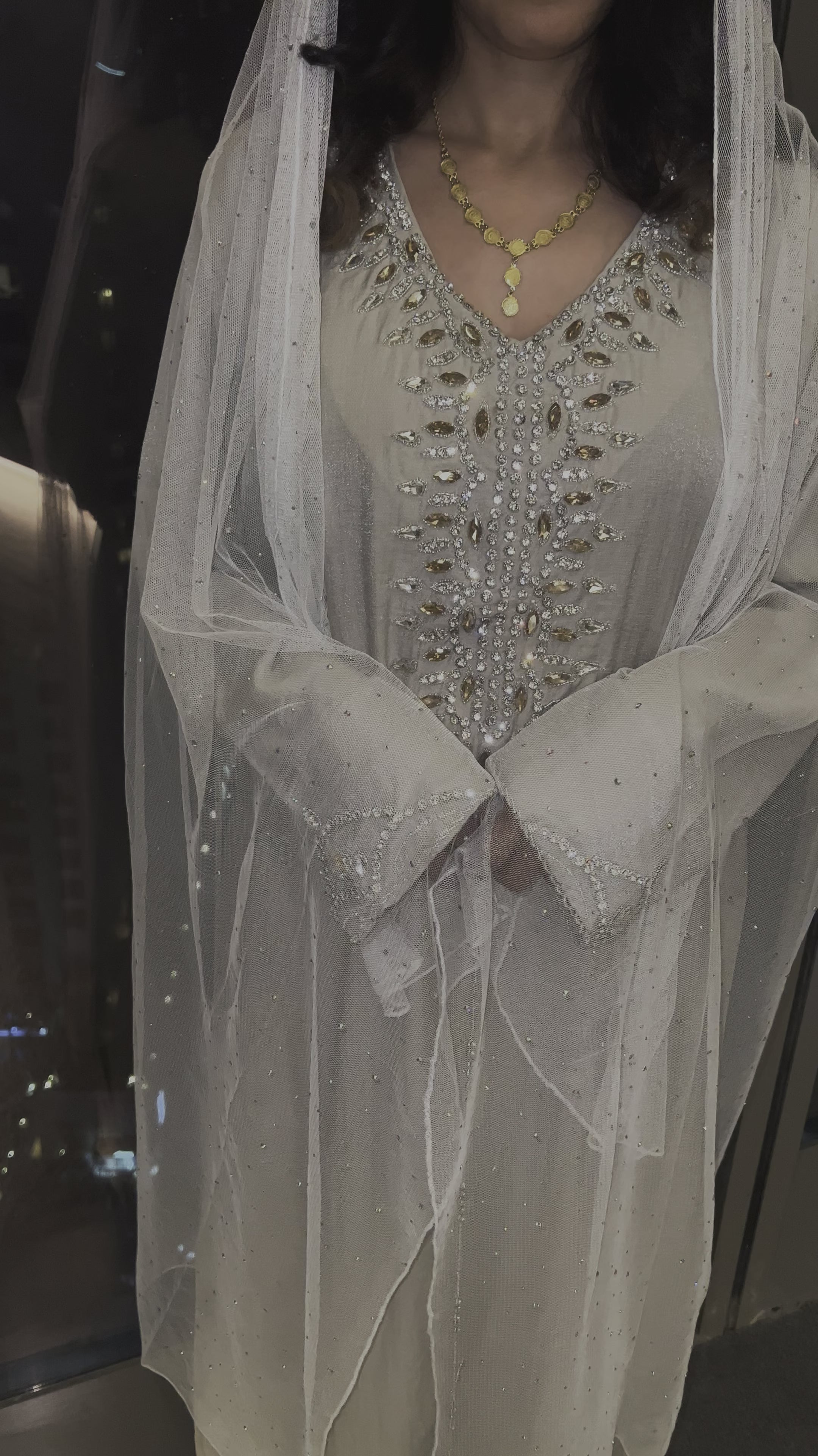 Light Grey Edition Shimmer Makhawer