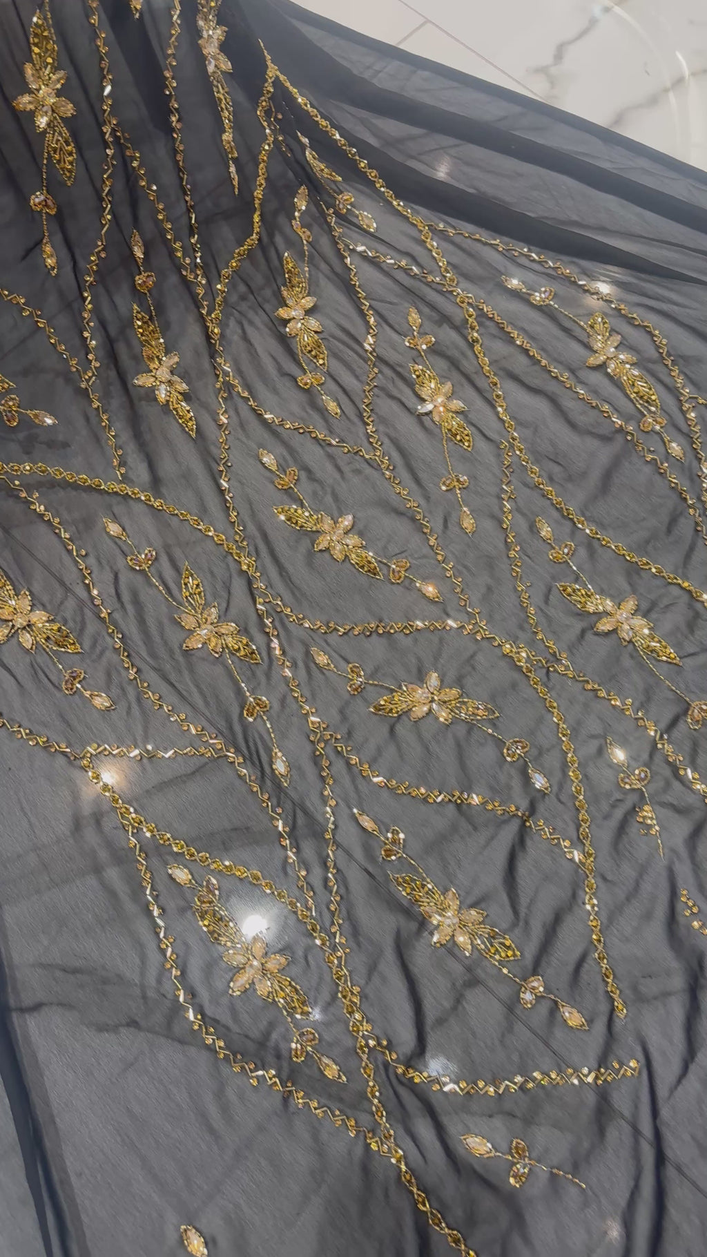 Black and Gold Zircon Dir3