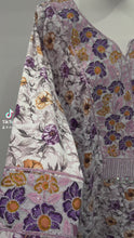 Load and play video in Gallery viewer, Indonesian Silk Makhawer
