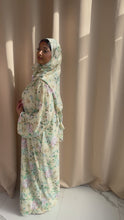Load and play video in Gallery viewer, Botanical Chiffon Abaya
