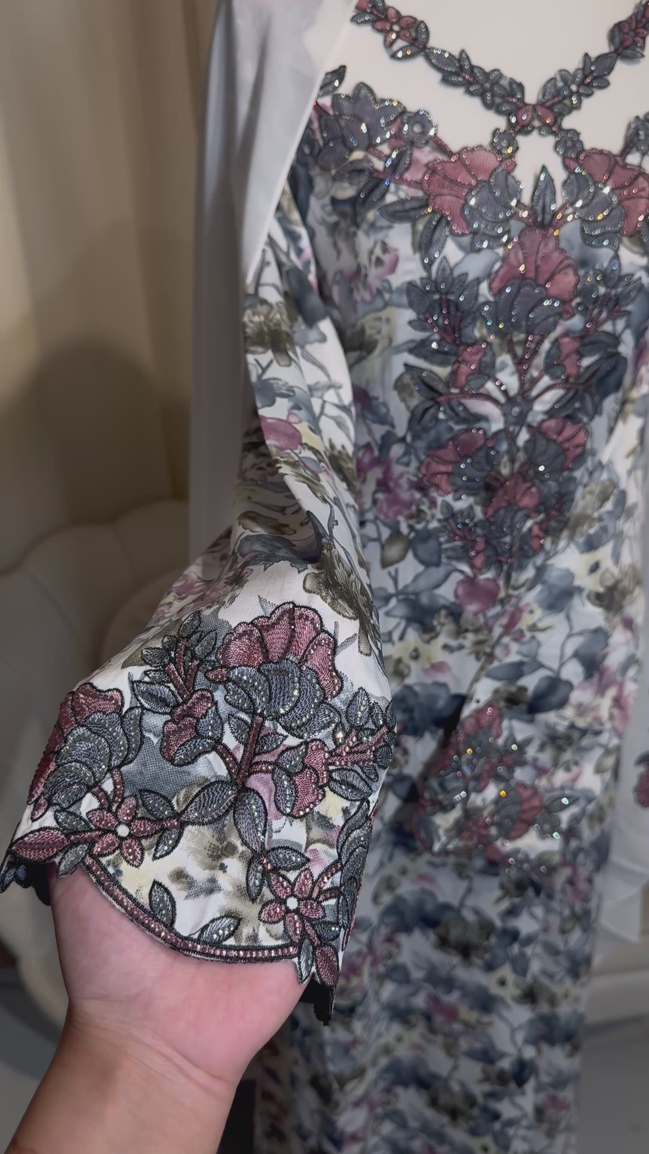 Grey & Pink Cut Out Makhawer