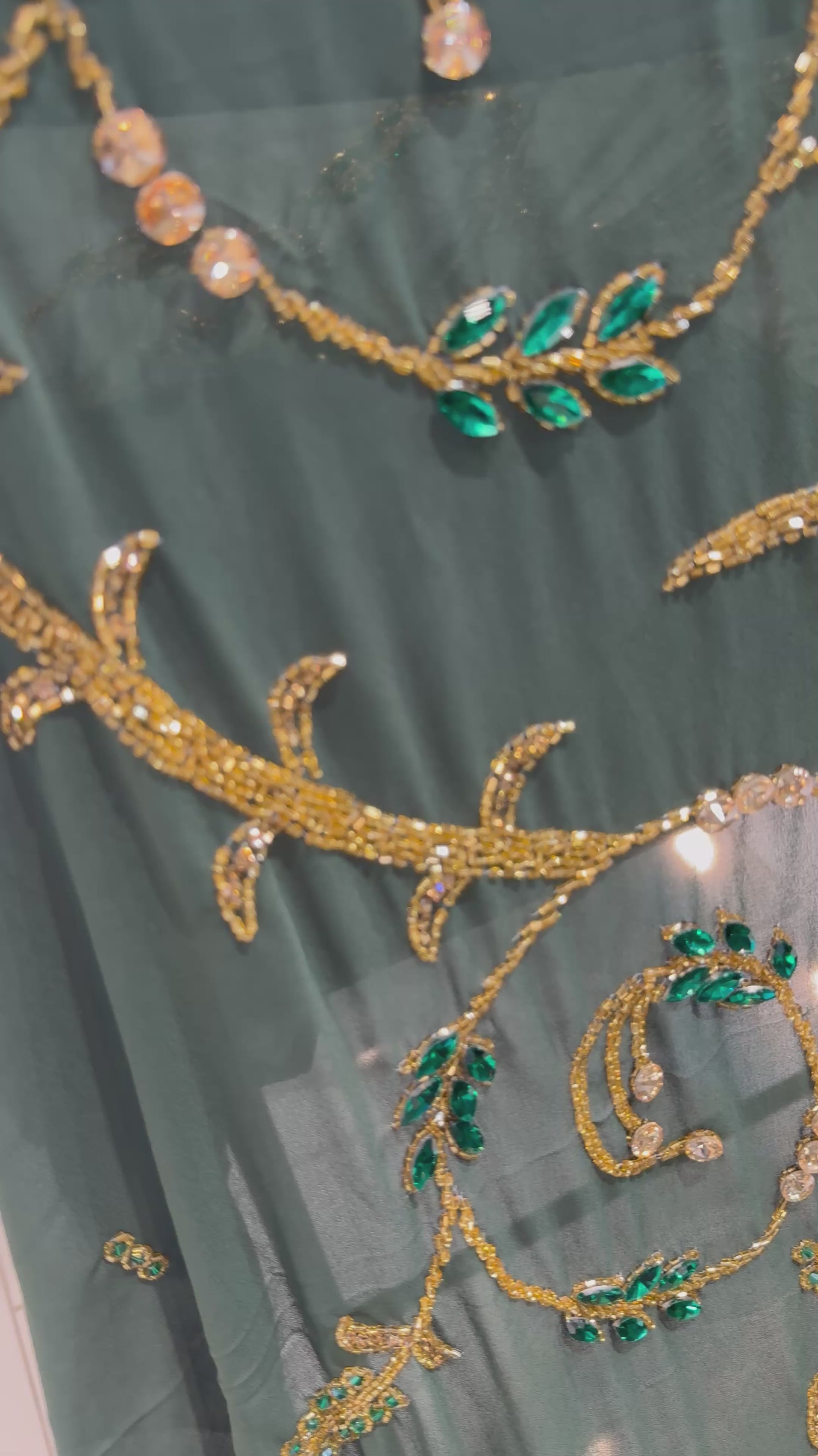 Emerald Green Dir3 & Shelha