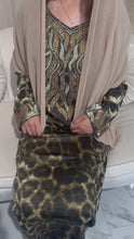 Load and play video in Gallery viewer, Leopard Print Makhawer (Gold Stones)
